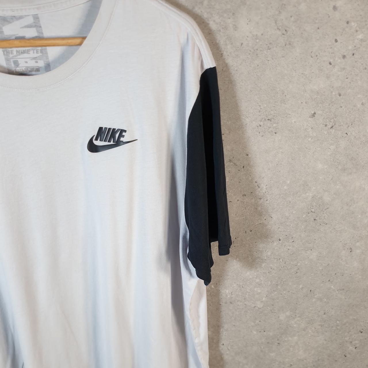 Vintage Nike Club Spellout T Shirt Mens XL White Logo Swoosh Athletic