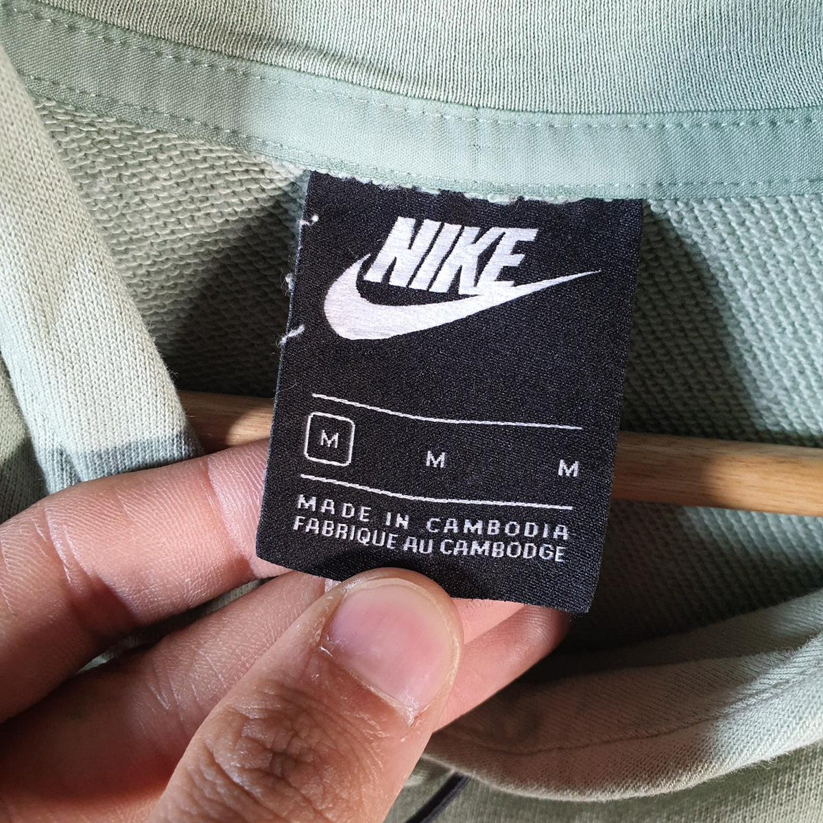 Vintage Nike Utility Army Club Hoodie Womens Medium Green Swoosh Y2K Pullover Logo