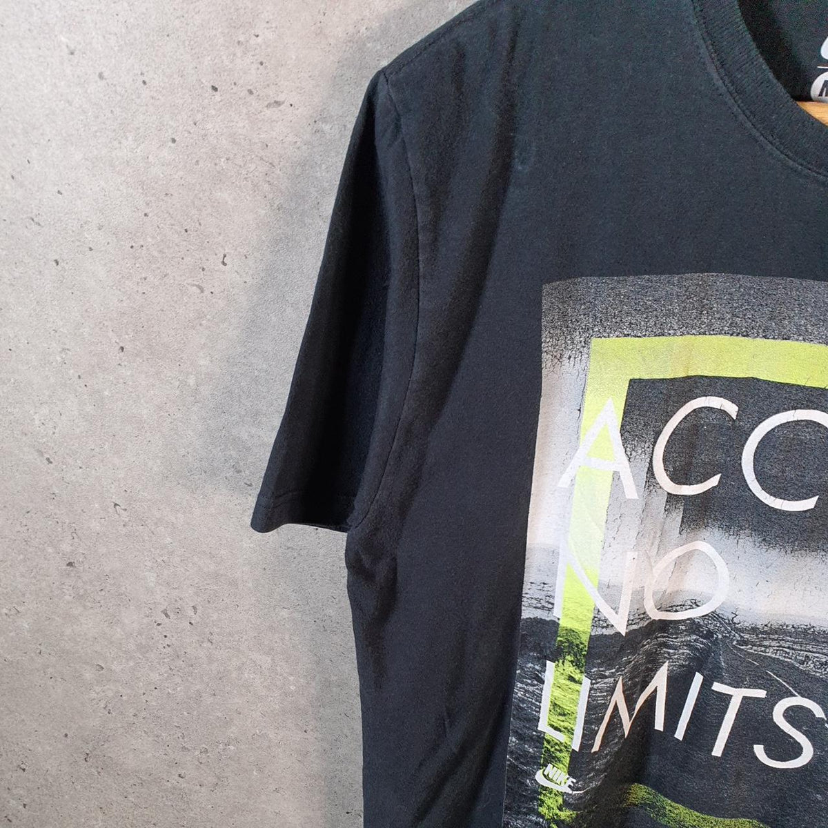 Vintage Nike Accept No Limits T Shirt Men’s Medium Black Graphic Logo Swoosh Athletic