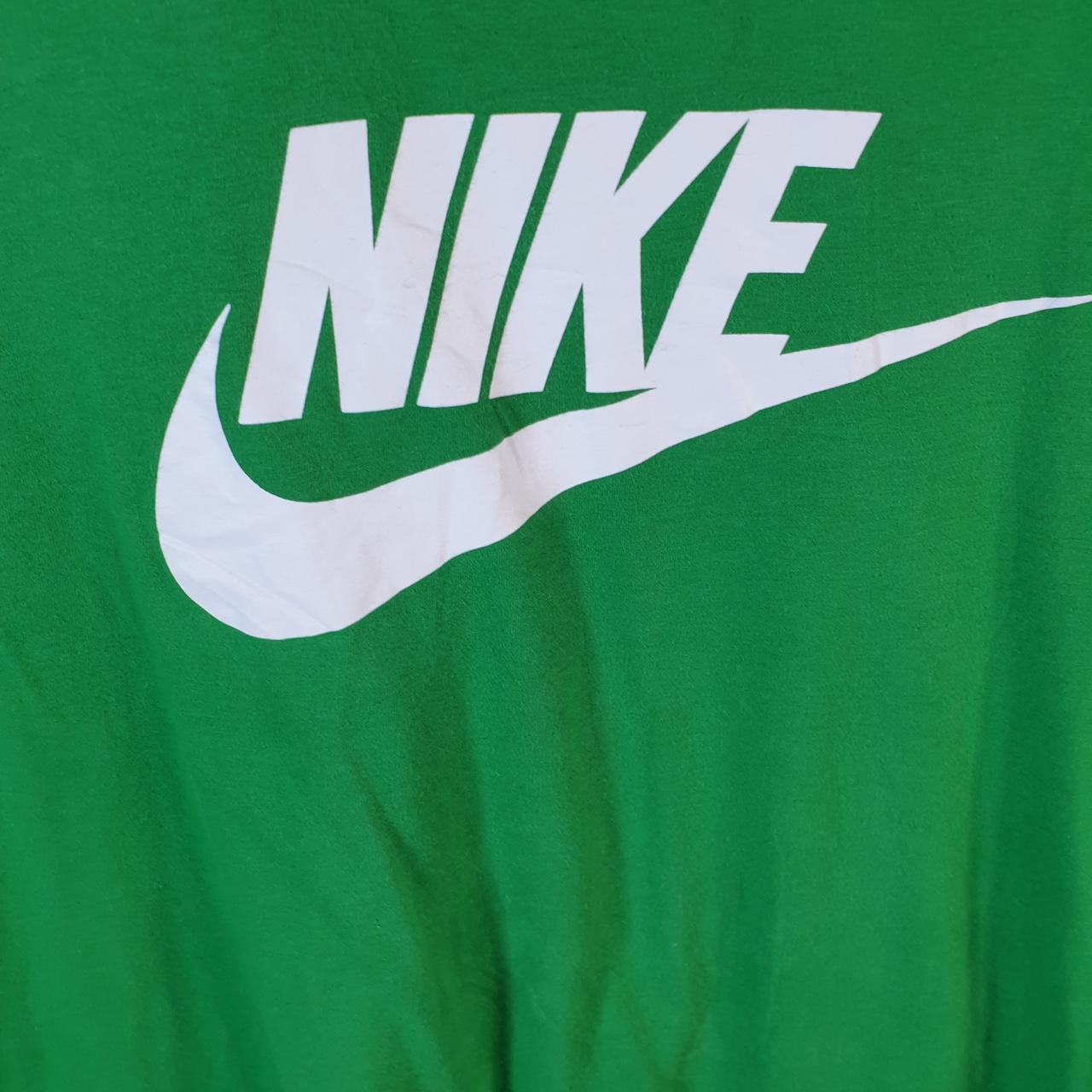Vintage Nike T Shirt Men’s Large Green Printed Single Swoosh Logo Athletic C8261