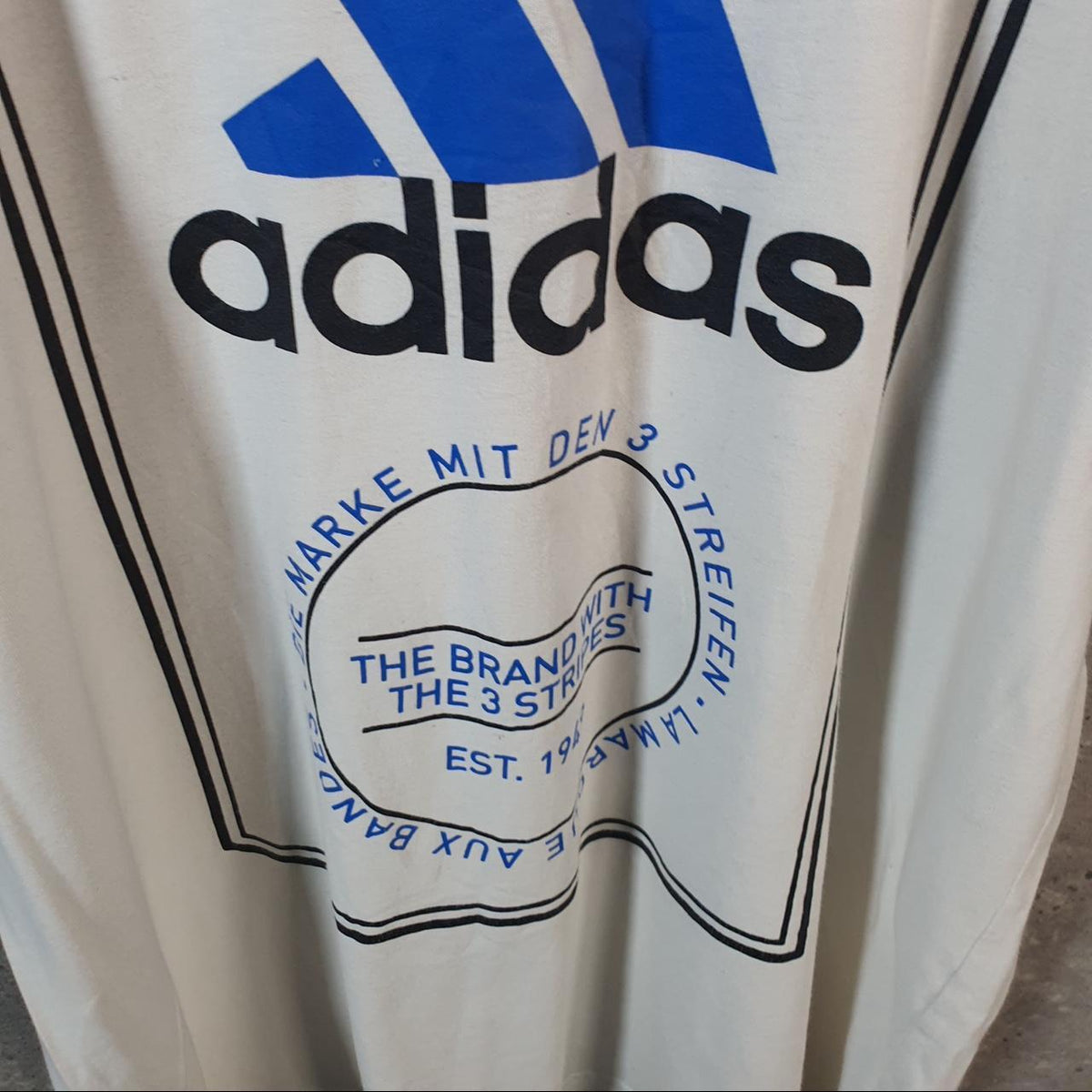 Vintage Adidas Spellout T Shirt Shirt Men’s Medium White Logo Athletic C9681