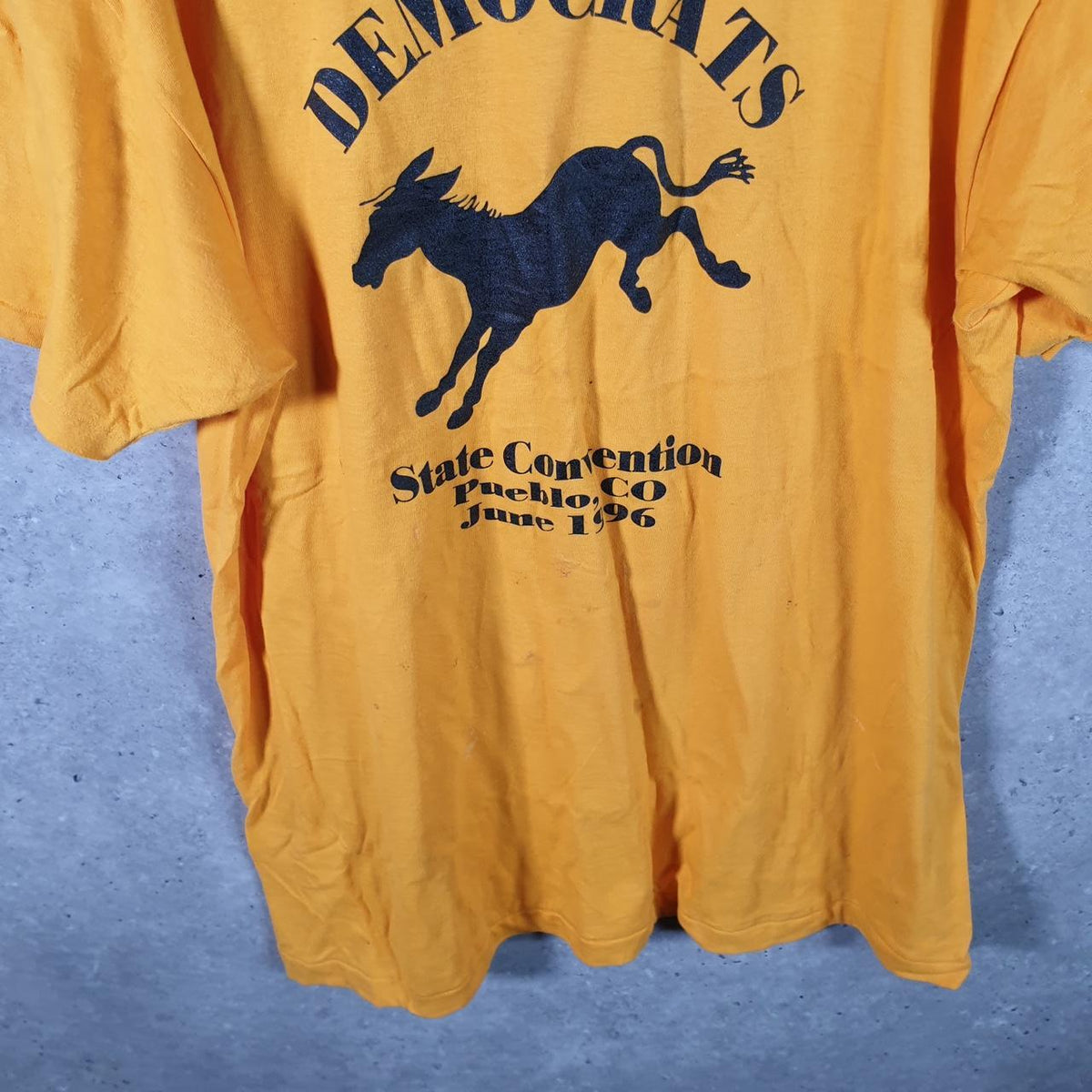 Vintage Hanes Beefy Democrats 1996 USA Single Stitch T Shirt Men’s XL Orange Big Fish Vintage