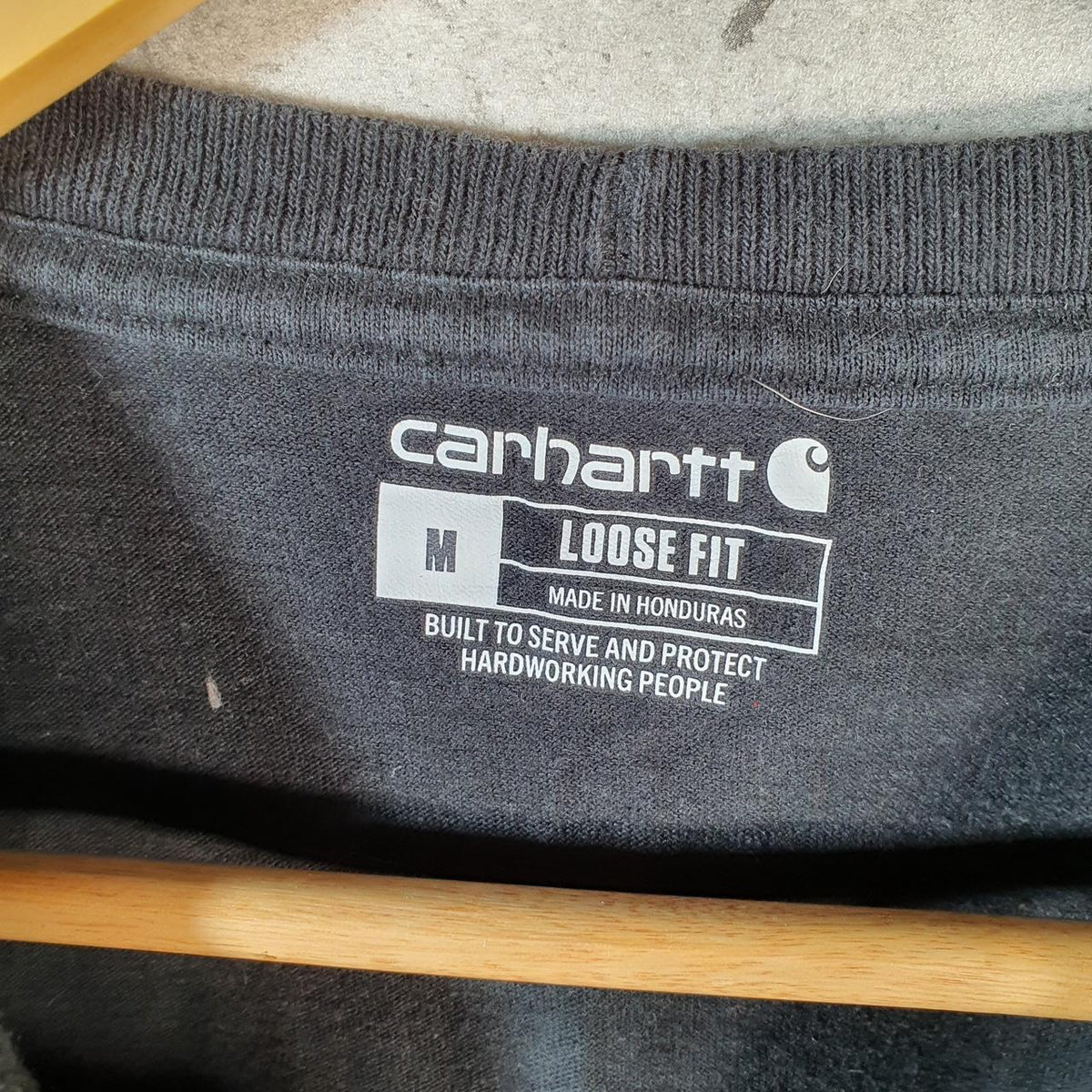 Vintage Carhartt Pocket T Shirt Men’s Medium Black Workwear Chore Utility Loose Fit C9234