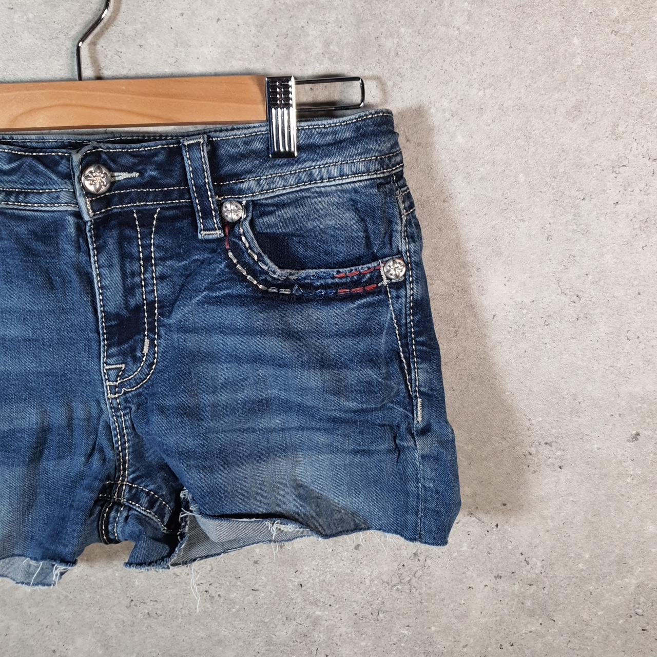 Vintage Miss Me Baggy Y2K Hip Hop Jeans Shorts Jorts Womens W30 Blue Denim USA A4825