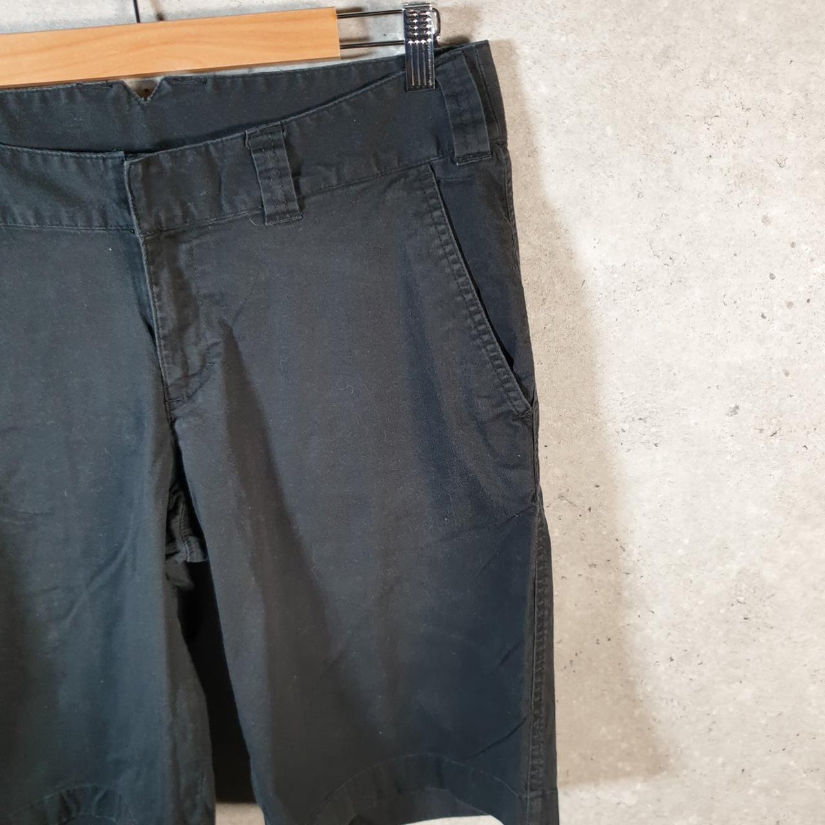 Vintage The North Face TNF Shorts Jorts Chino Cargo Womens UK14 Black Baggy Cotton