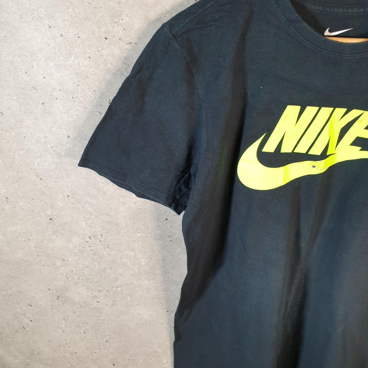 Vintage Nike Spellout Club T Shirt Men’s M Black Logo Swoosh Athletic