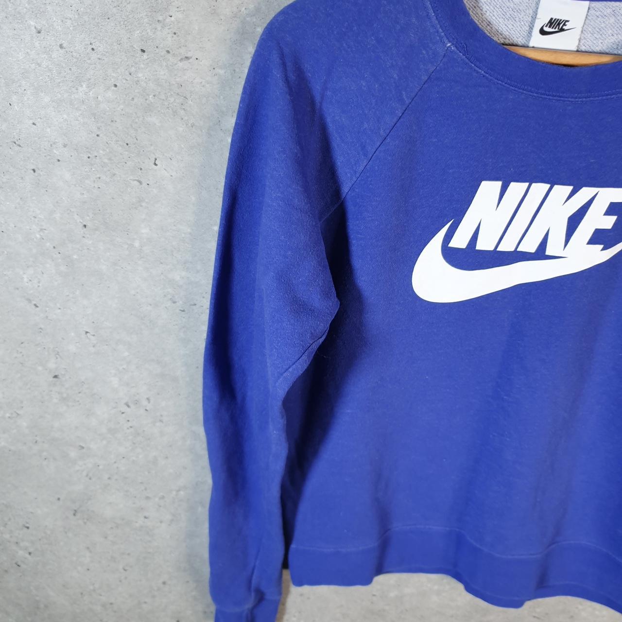 Vintage Nike Club Cropped Sweatshirt Womens Small Blue Swoosh Y2K Pullover Logo