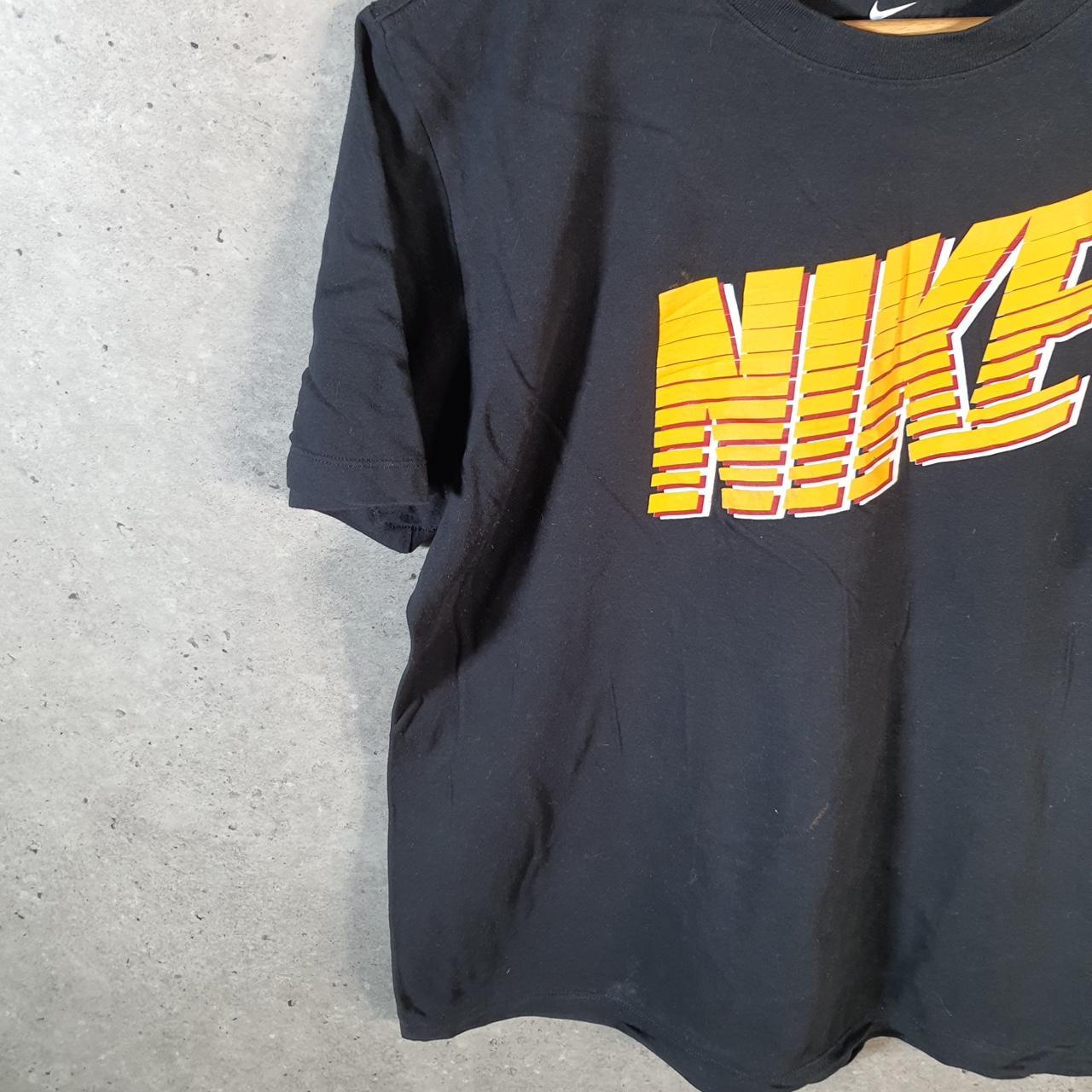 Vintage Nike Spellout T Shirt Men’s Medium Black Logo Swoosh Athletic