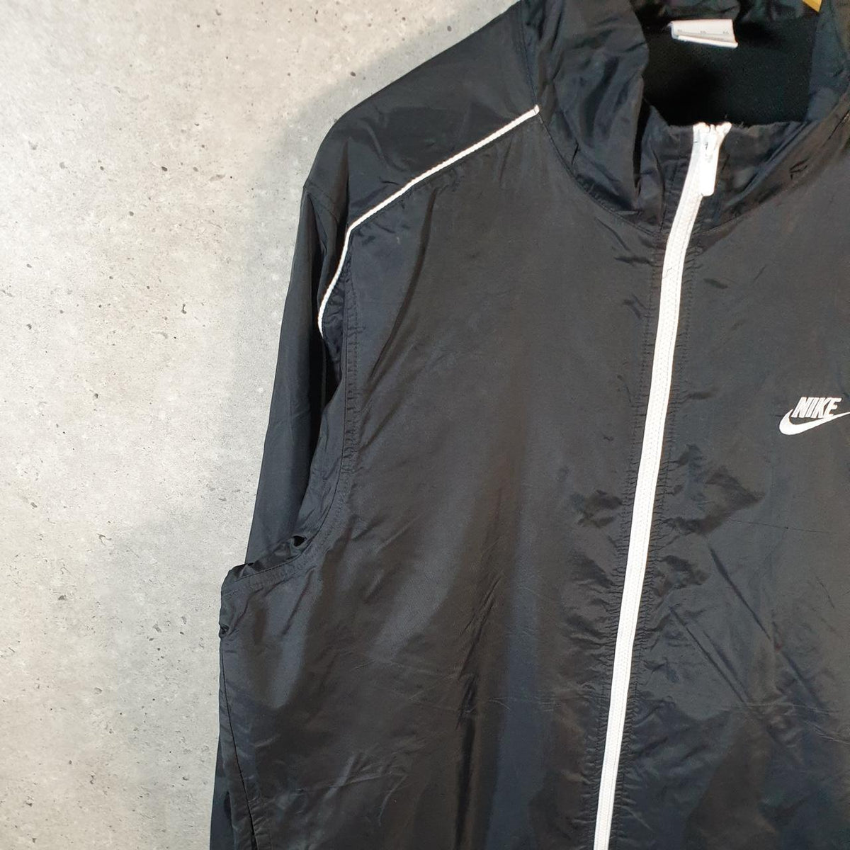 Vintage Nike Windbreaker Track Jacket Mens XL Black USA Swoosh Full Zip