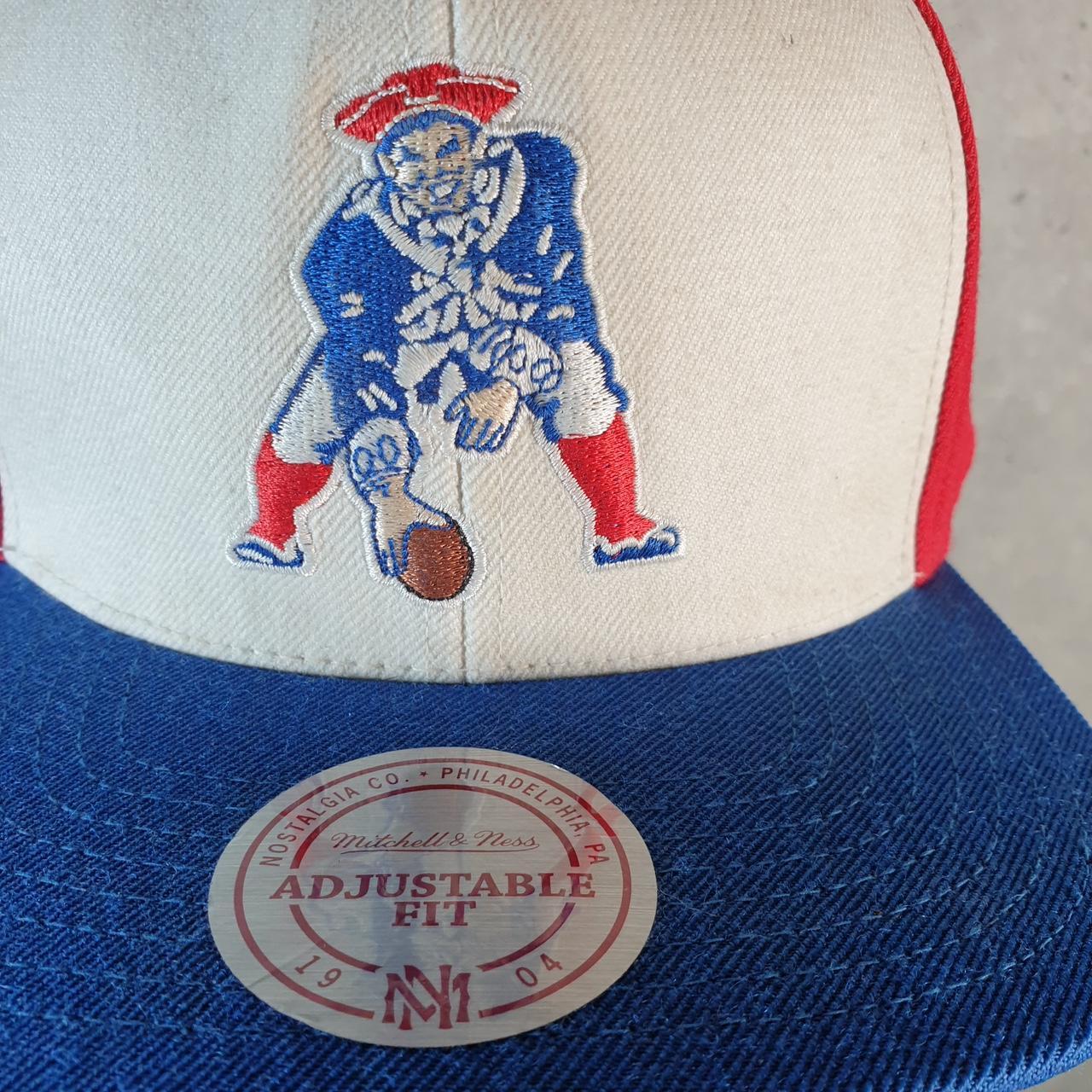 Vintage NFL Mitchell & Ness New England Patriots Cap Men’s USA Spellout Athletic C8520