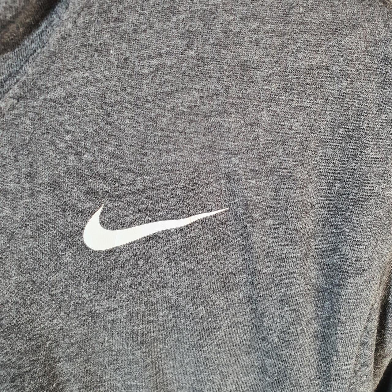 Vintage Nike Dri Fit Hoodie T Shirt Men’s Small Grey Logo Printed Swoosh Athletic