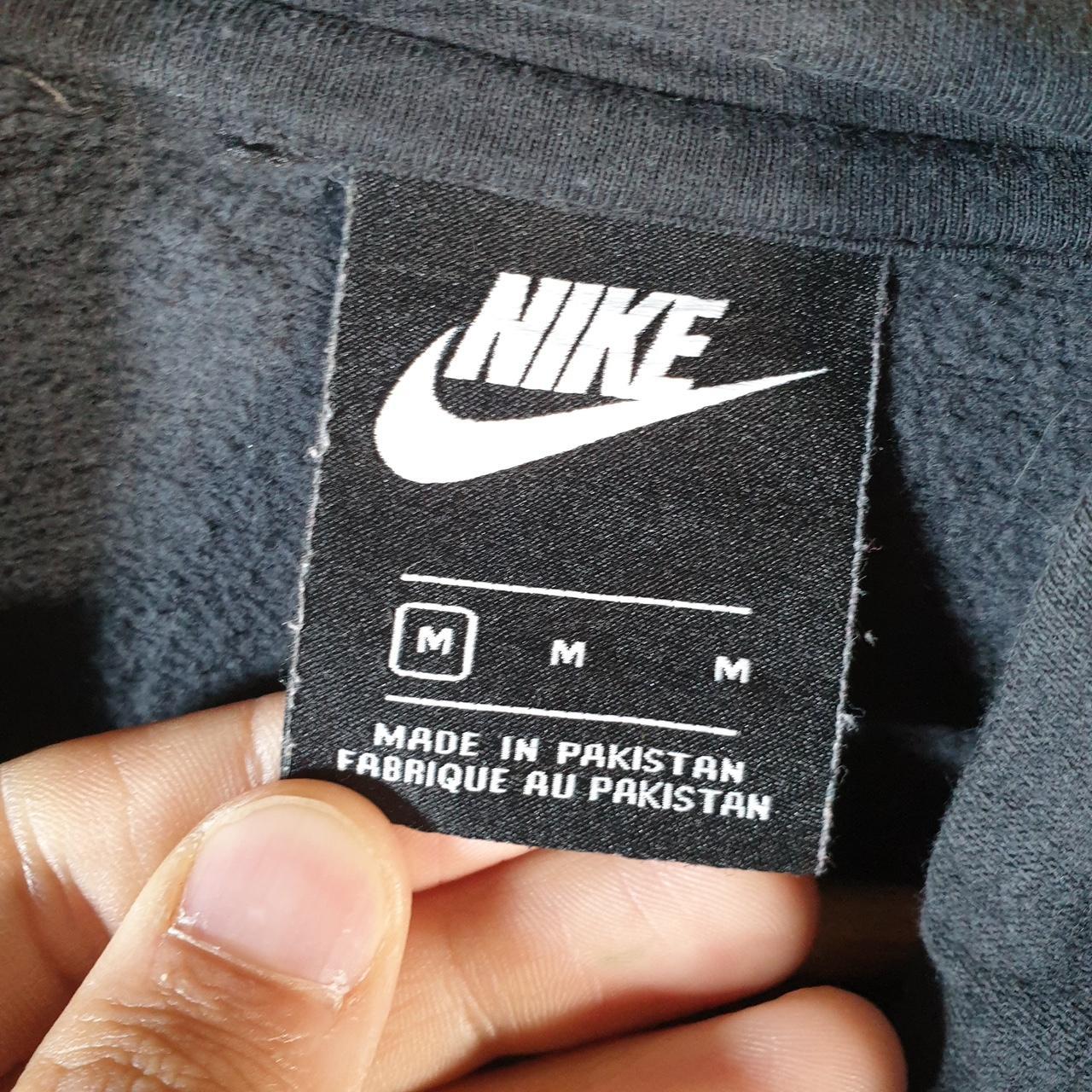 Vintage Nike Club Hoodie Womens Medium Black Swoosh Y2K Pullover Sweatshirt Logo