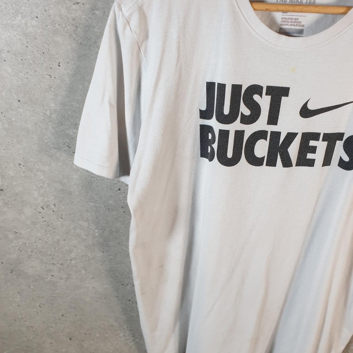Vintage Nike Just Buckets Spellout T Shirt Men’s Large White Logo Swoosh Athletic