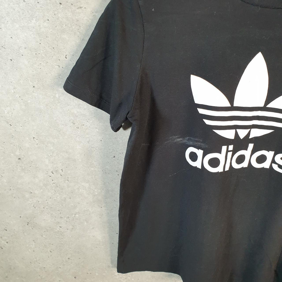 Vintage Adidas Spellout Trefoil Retro T Shirt Womens Large Black Logo Athletic