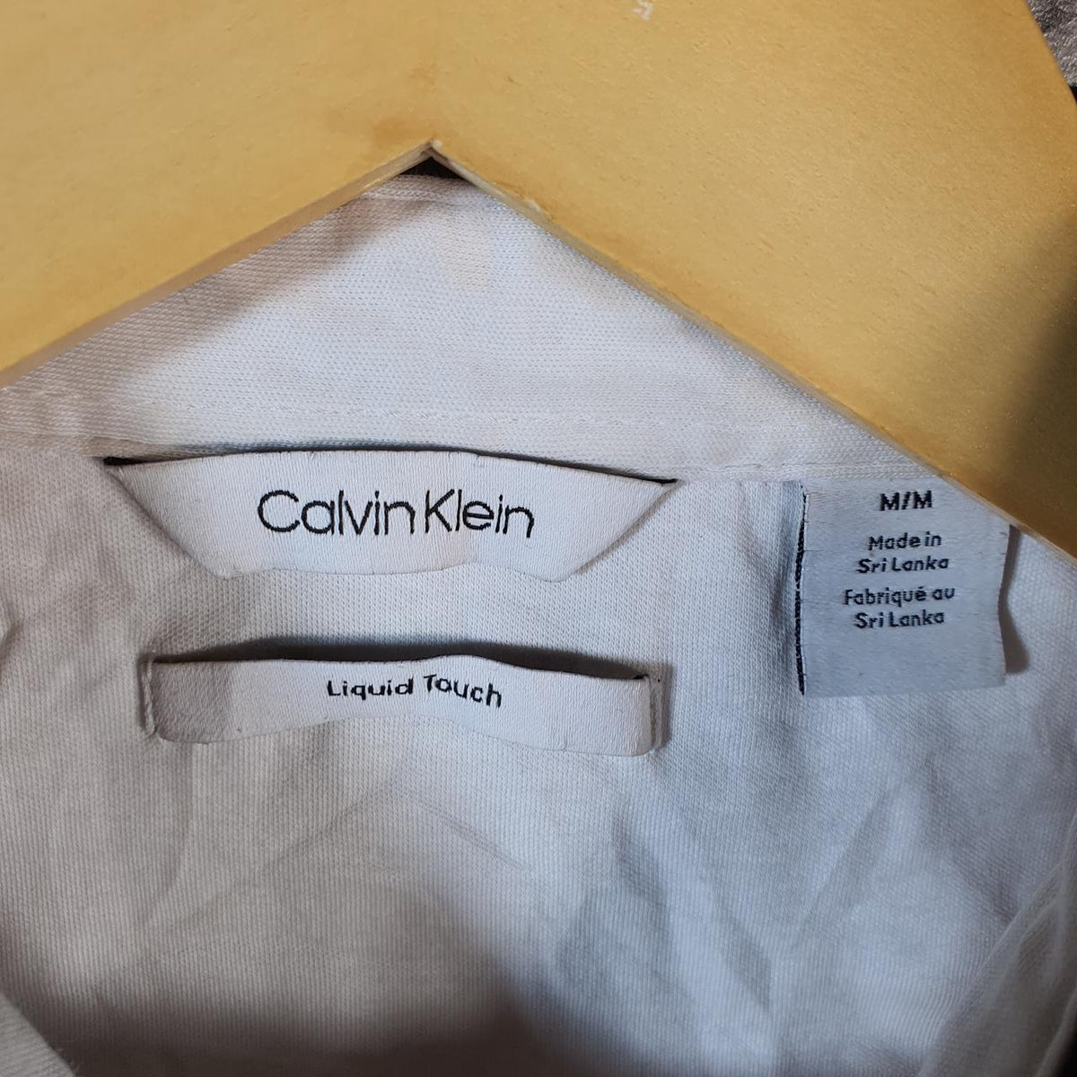 Vintage Calvin Klein Liquid Touch Polo Shirt Men’s Medium White Casual 3 Button C9852