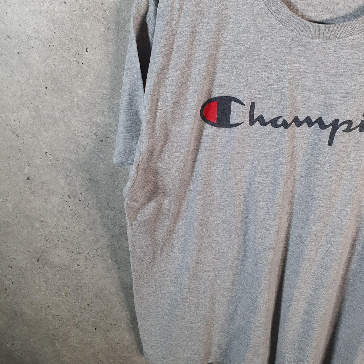 Vintage Champion Embroidered Spellout Logo T Shirt Men’s Large Grey USA Athletic