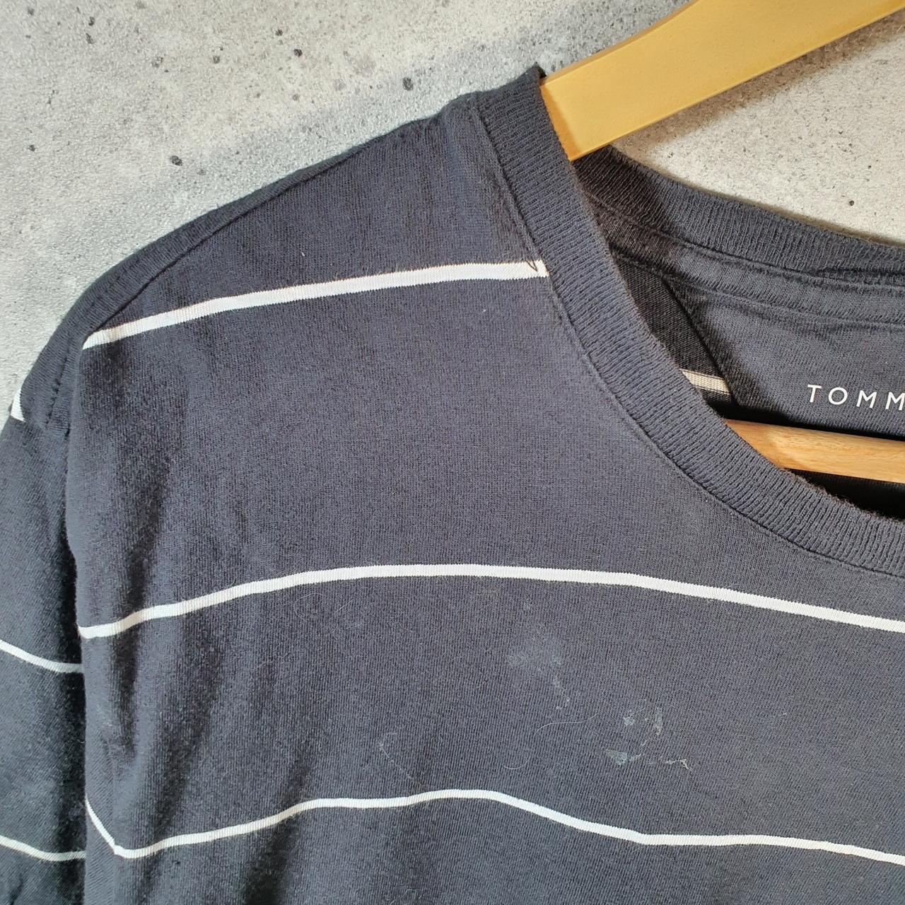 Vintage Tommy Hilfiger T Shirt Men’s Large Black Striped Regular Fit Embroidered Logo