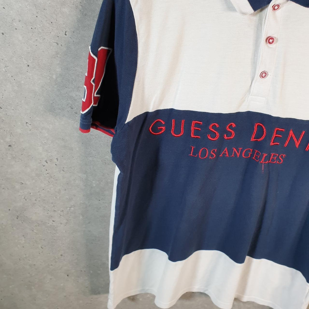 Vintage Guess Denim Los Angeles Polo Shirt Men’s Large White Graphic Spellout Logo
