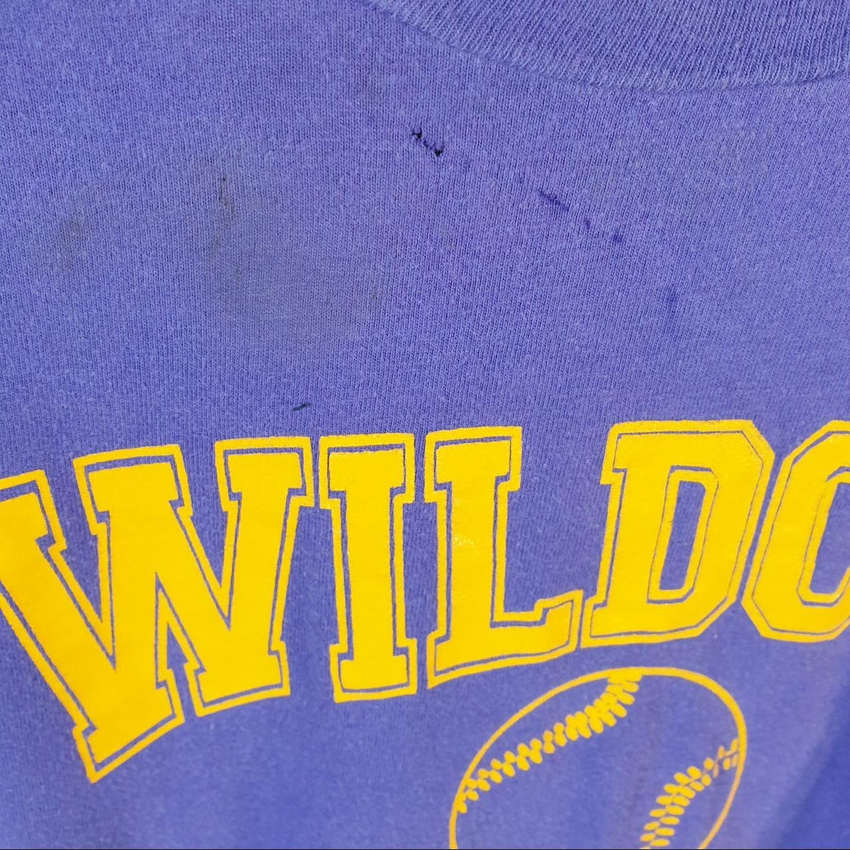 Vintage Hanes Beefy Wildcat Baseball 90s USA Single Stitch T Shirt Men’s XL Purple C8133