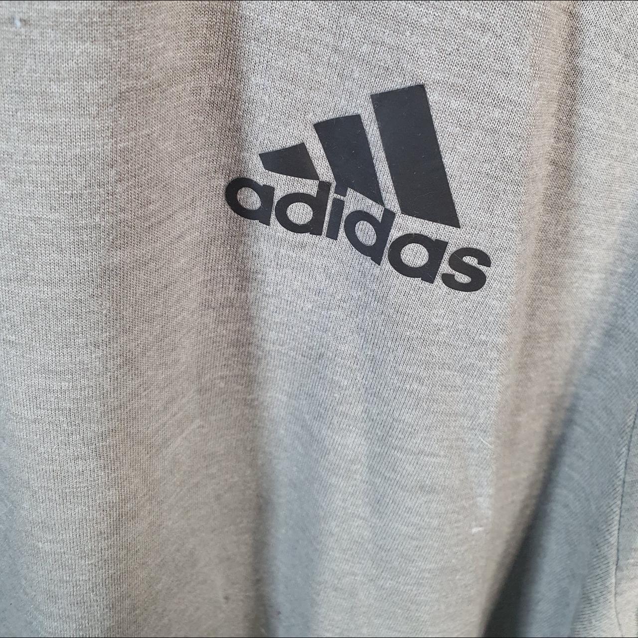 Vintage Adidas Freelift Climalite T Shirt Shirt Men’s 2XL Grey Three Stripes Logo Athletic C9728