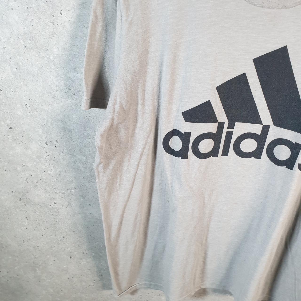 Vintage Adidas Go To Tee Performance T Shirt Men’s XL Grey Graphic Three Stripes Athletic