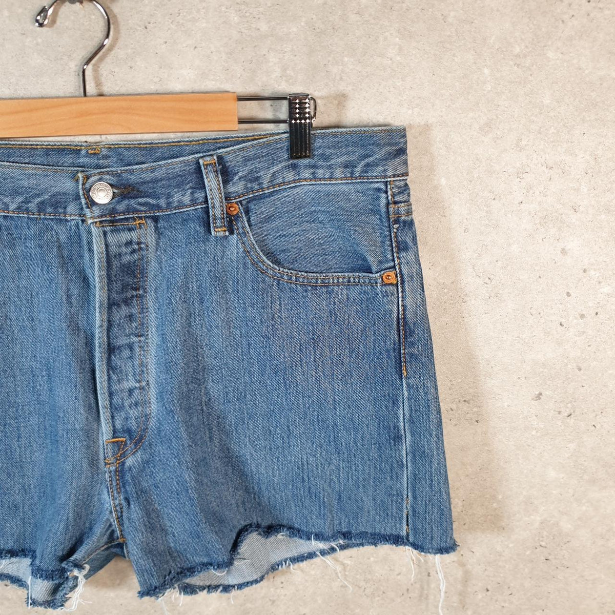 Vintage Levi’s 501 Cut Off Baggy Shorts Jorts Cargo Womens W36 Blue Relaxed Denim