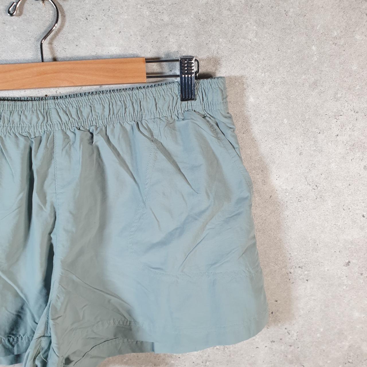 Vintage Columbia Performance Fishing Gear Shorts Womens Large Blue Athletic Hiking