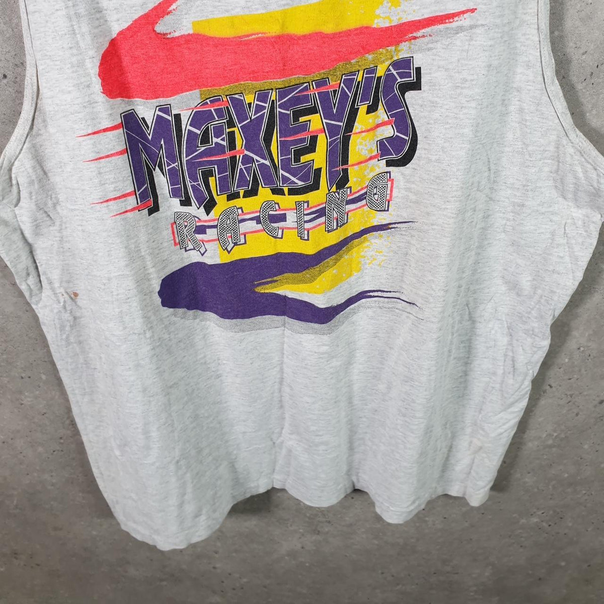 Vintage Hanes Heavyweight Maxeys Racing 90s USA Single Stitch Vest Men’s 2XL Grey Big Fish Vintage