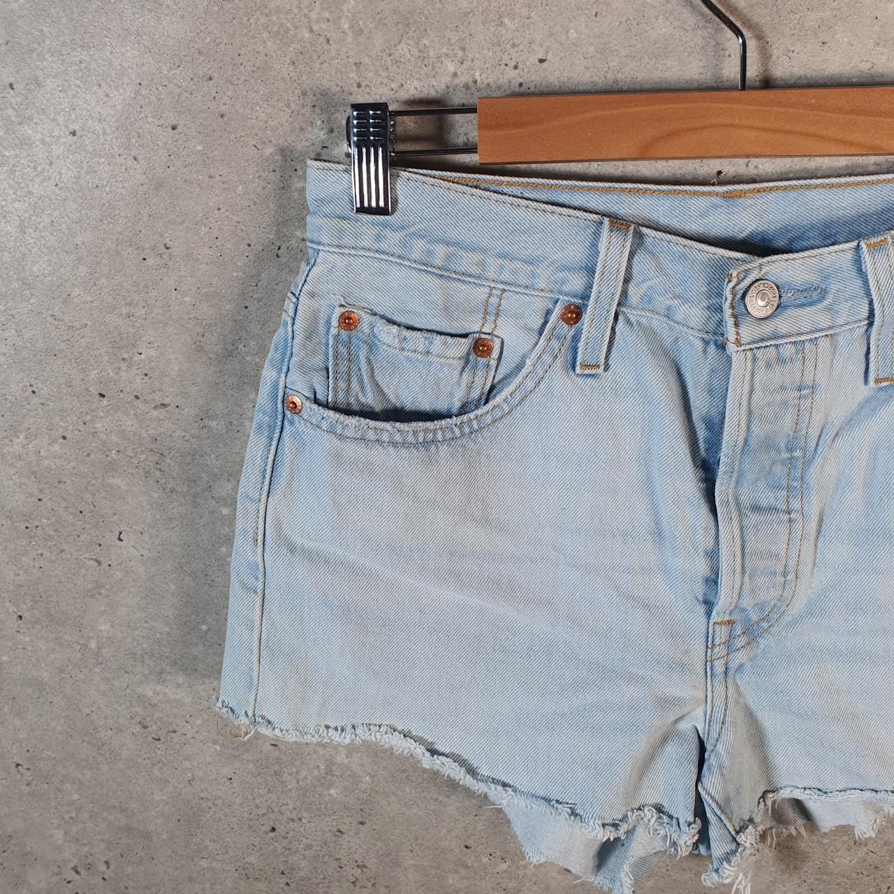 Vintage Levi’s 501 Cut Off Shorts Jorts Cargo Womens W28 Blue Relaxed Denim