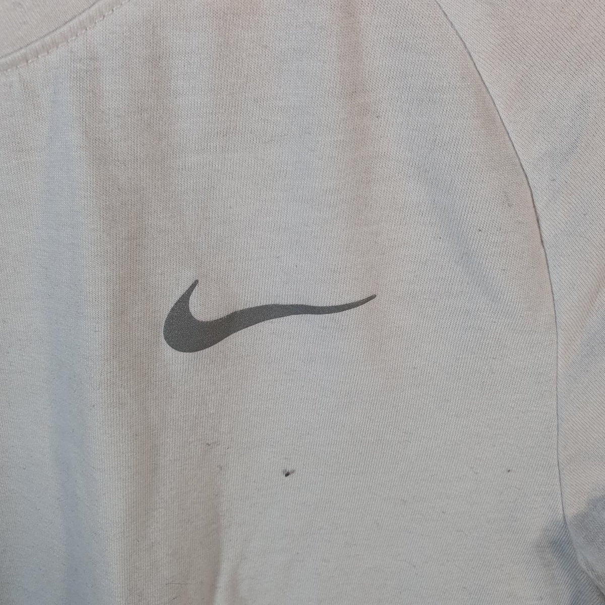 Vintage Nike Dri Fit Running T Shirt Shirt Men’s Medium White Logo Athletic C9751
