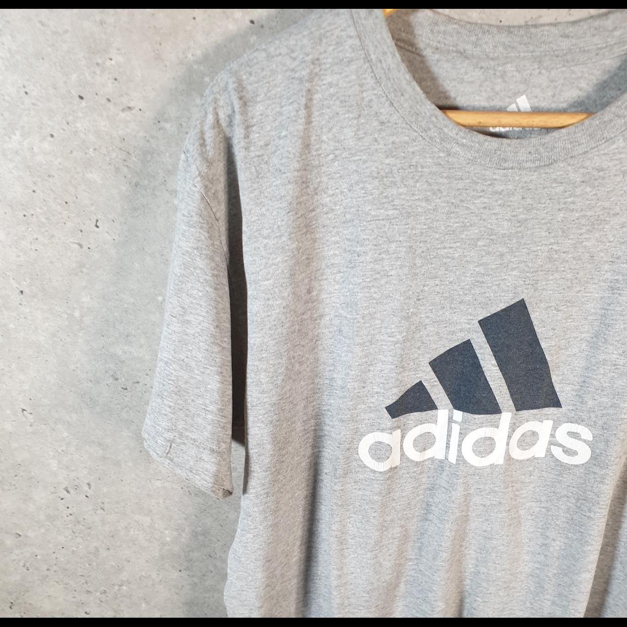 Vintage Adidas Spellout T Shirt Men’s Small Grey Three Stripes Logo Athletic