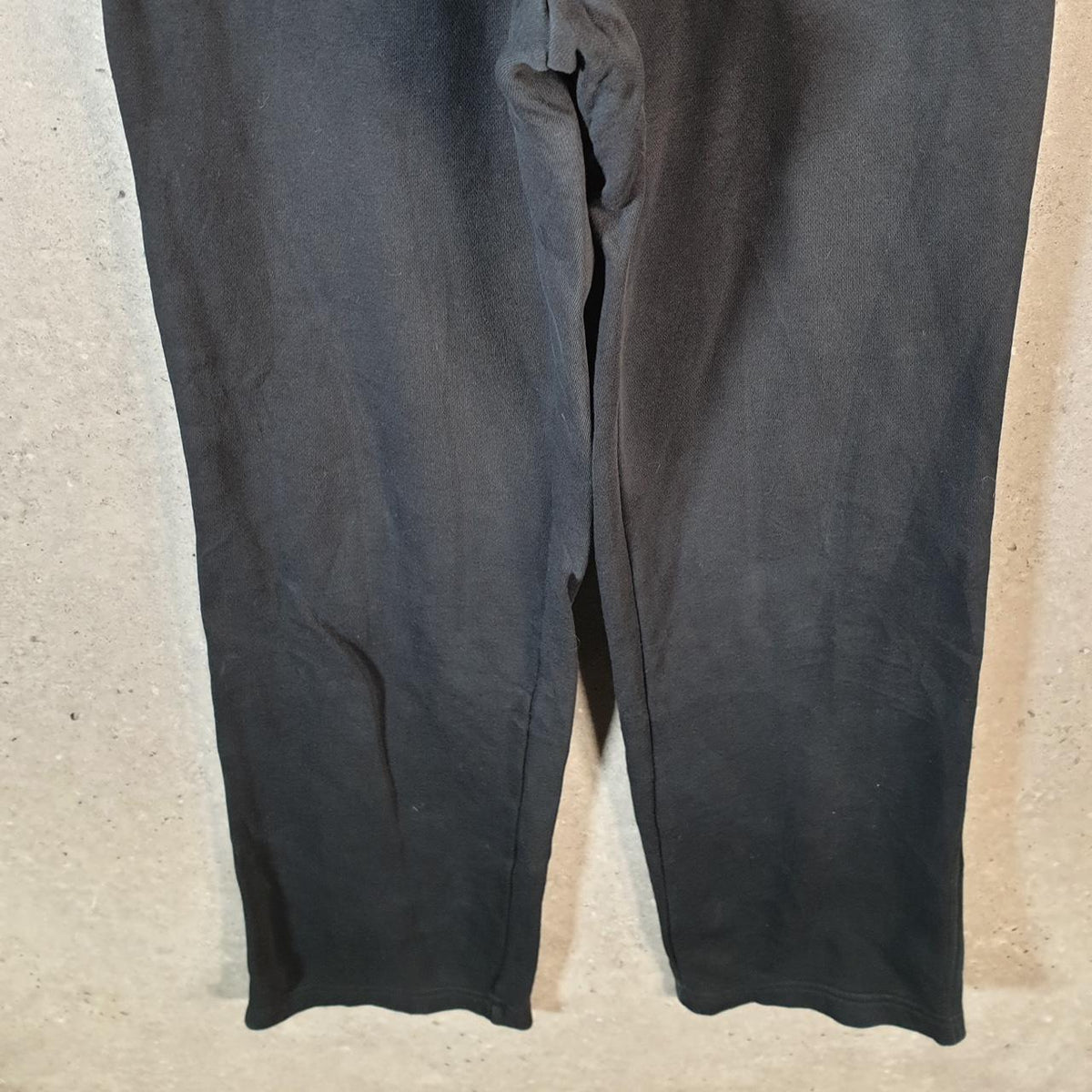 Vintage Nike Sweatpant Joggers Mens Small Black Swoosh Sports Tracksuit Big Fish Vintage