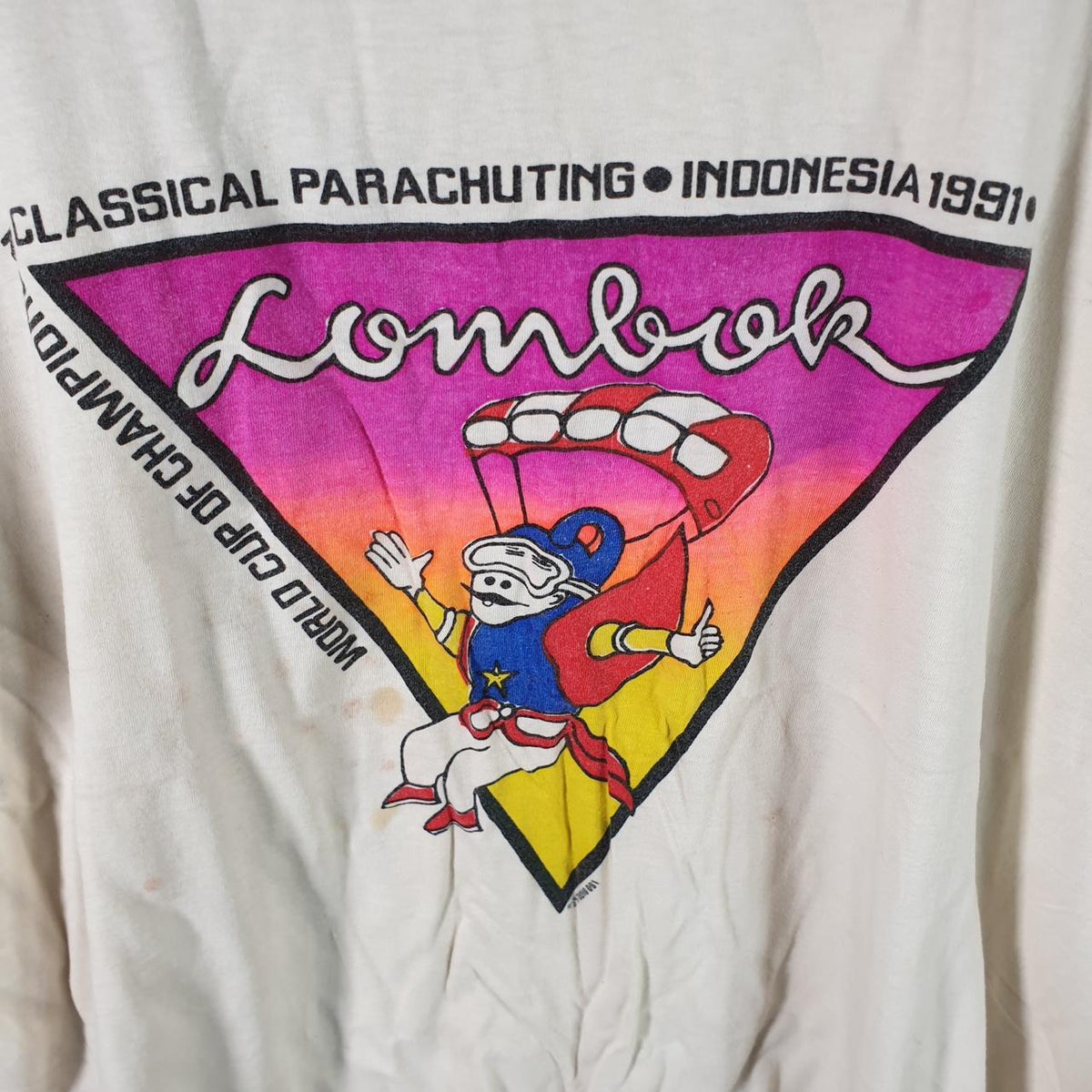 Vintage Benua Parachuting Indonesia 1991 Lombok Single Stitch T Shirt Men’s Small White