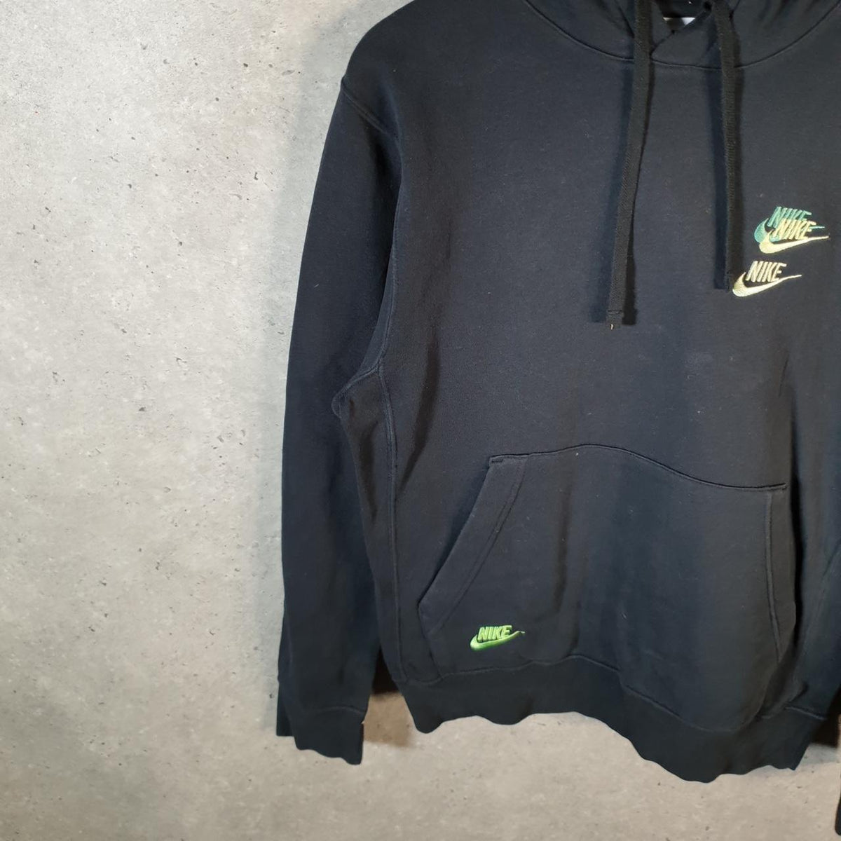 Vintage Nike Club Embroidered AOP Hoodie Men’s Small Black Swoosh Y2K Pullover