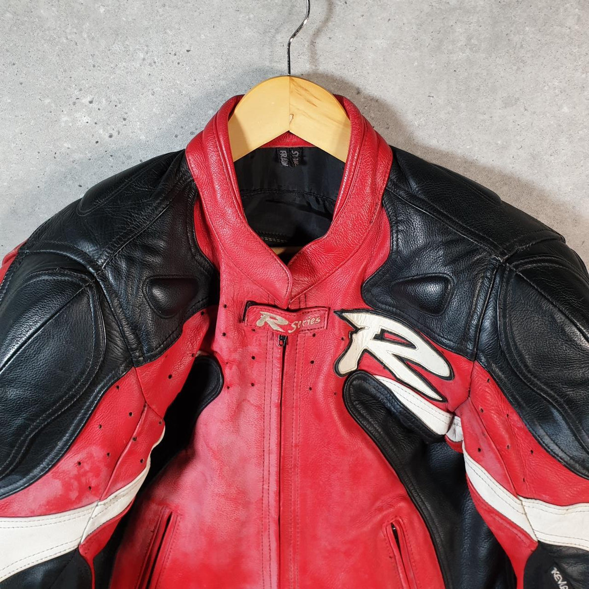 Vintage Frank Thomas R Series Motorcycle Jacket Mens XS Red Armoured Padded Shoulder Elbows