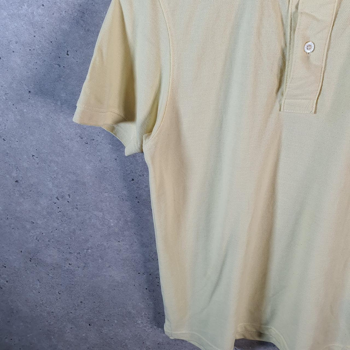 Vintage Tommy Hilfiger Polo Shirt Men’s Medium Yellow Classic Fit Embroidered Logo