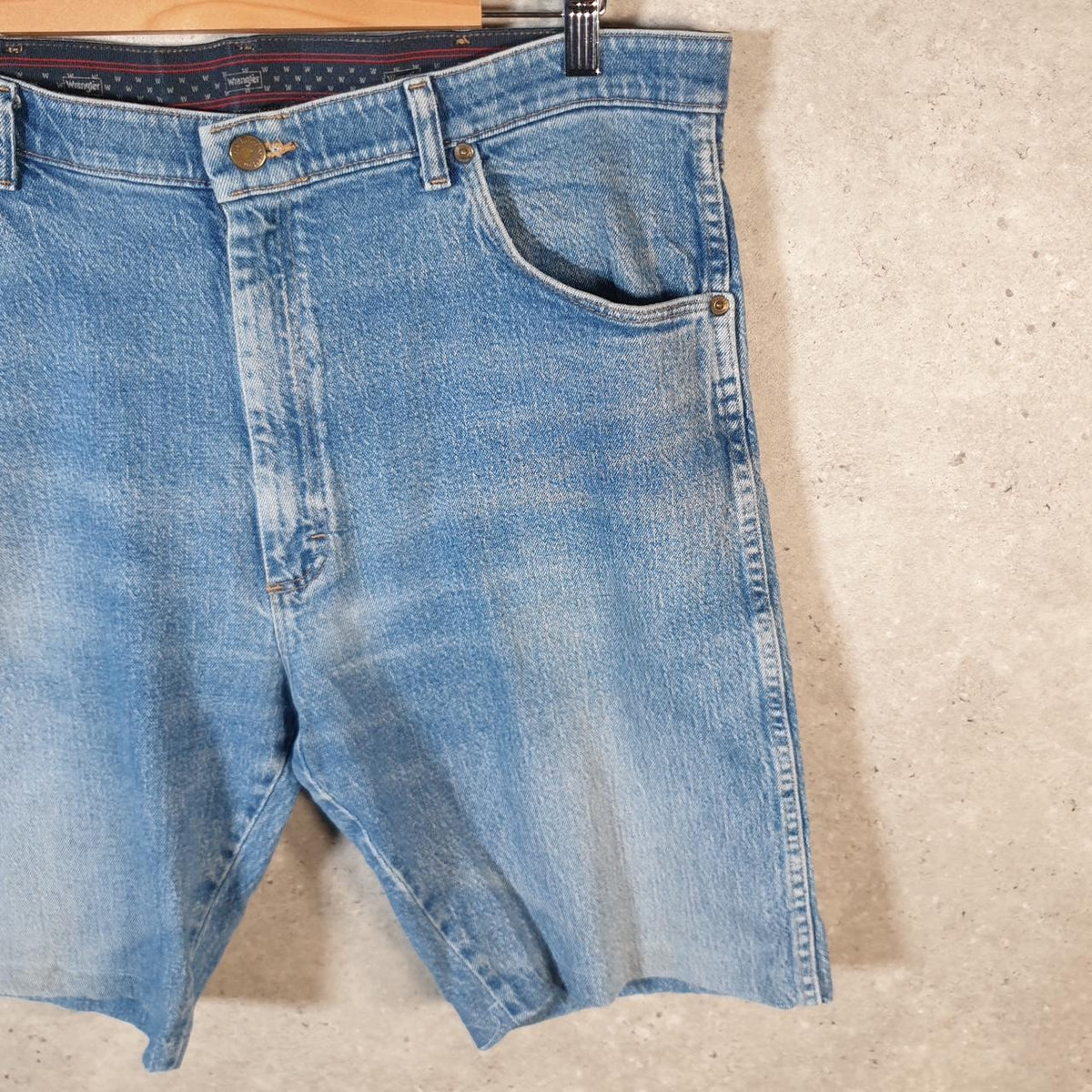 Vintage Wrangler Denim Shorts Jorts Cargo Men’s W38 Relaxed Blue Baggy Cotton