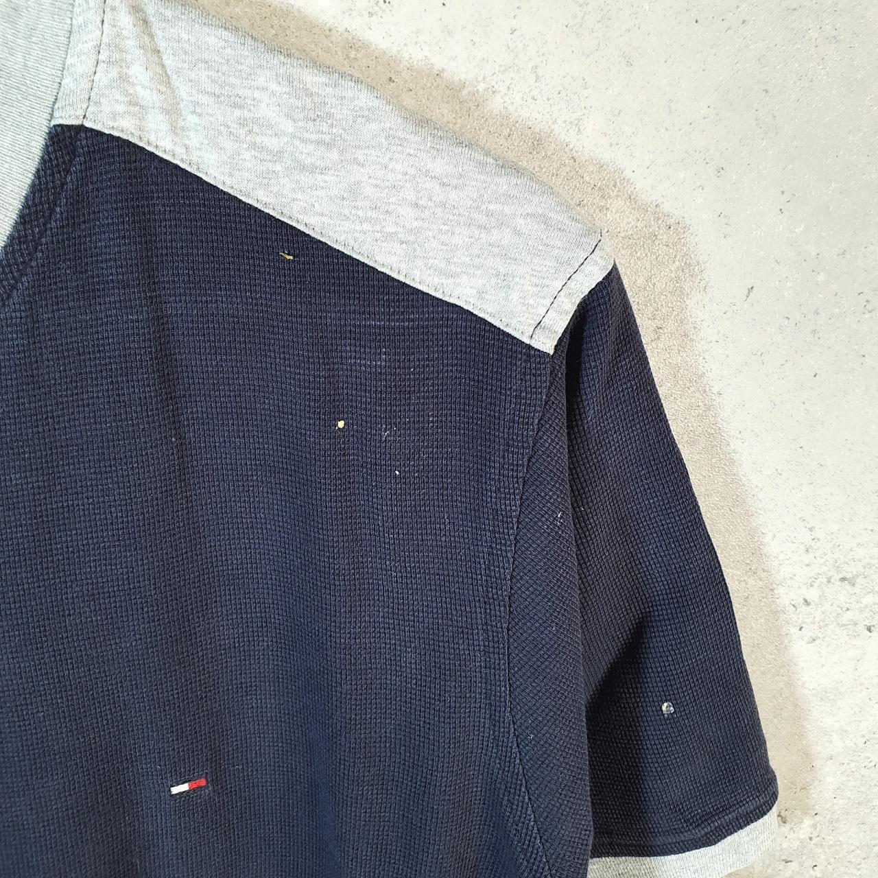 Vintage Tommy Hilfiger T Shirt Men’s Medium Navy Blue Classic Fit Embroidered Logo