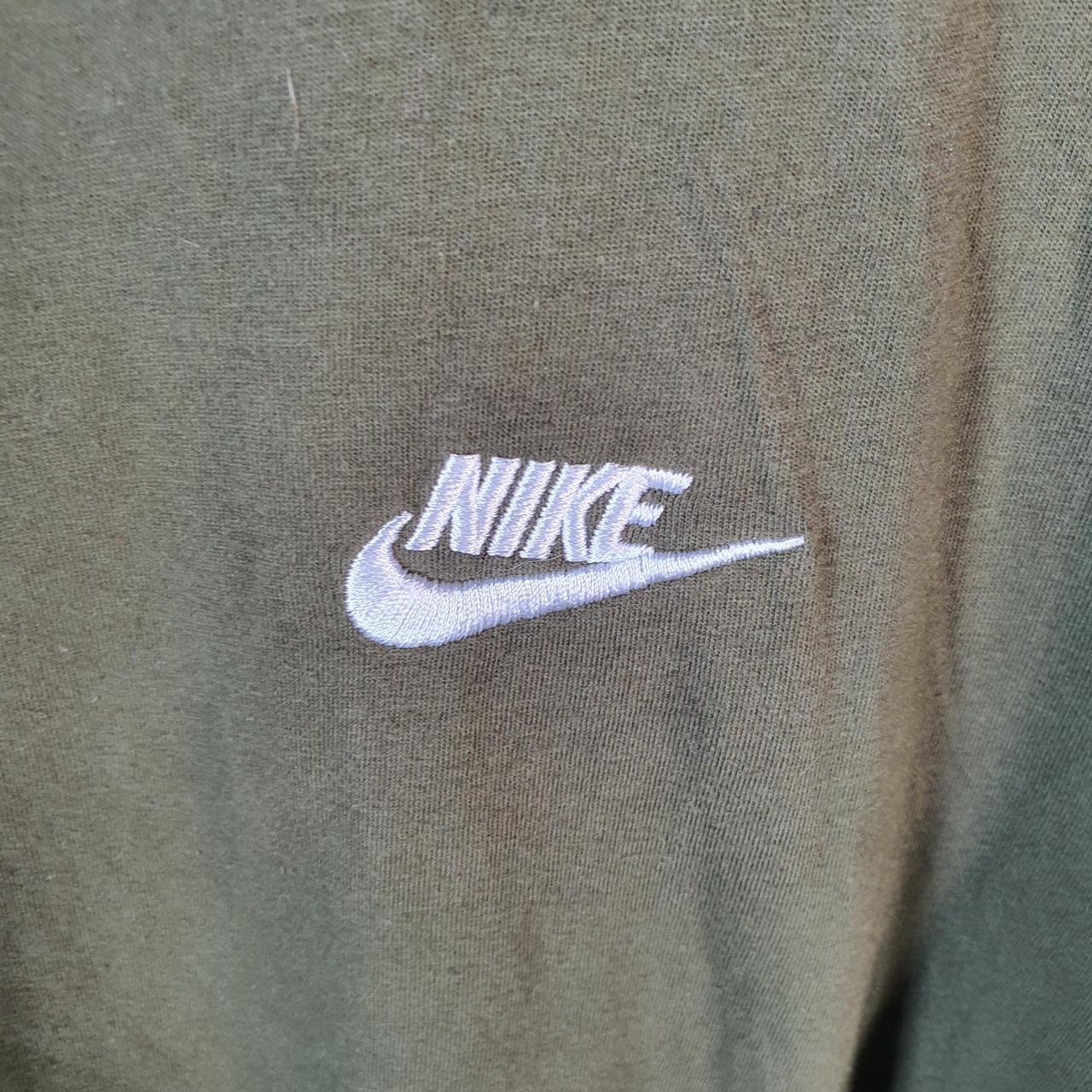 Vintage Nike Embroidered Club T Shirt Men’s Medium Khaki Green Swoosh Athletic