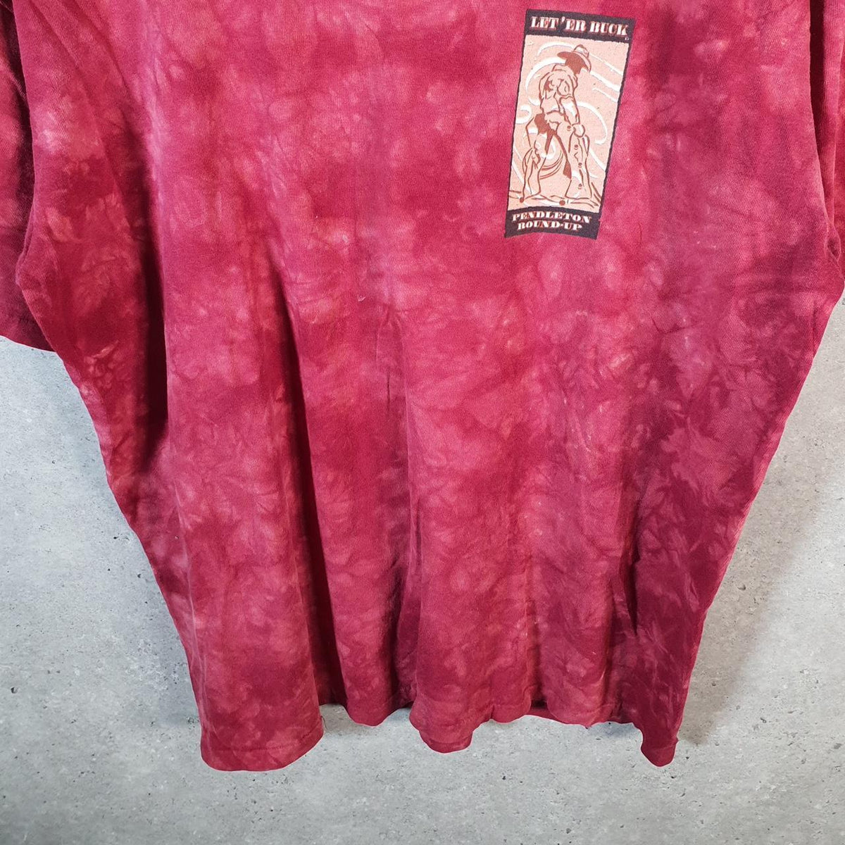 Vintage Pendleton Roundup Oneita 90s USA Single Stitch T Shirt Men’s Large Red Big Fish Vintage