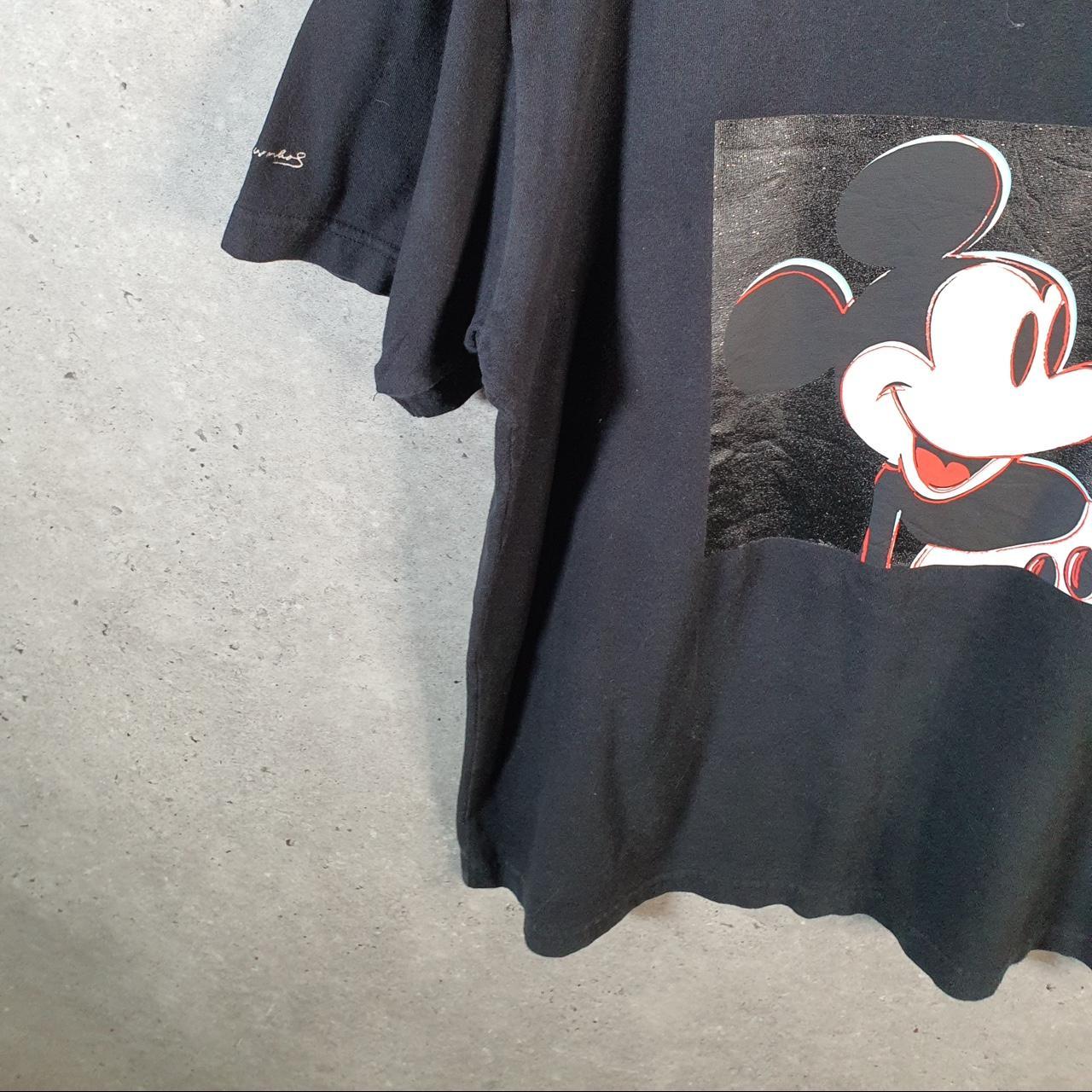 Vintage Disney Uniqlo Land Mickey Mouse T Shirt Men’s Medium Black Logo Graphic Cartoon