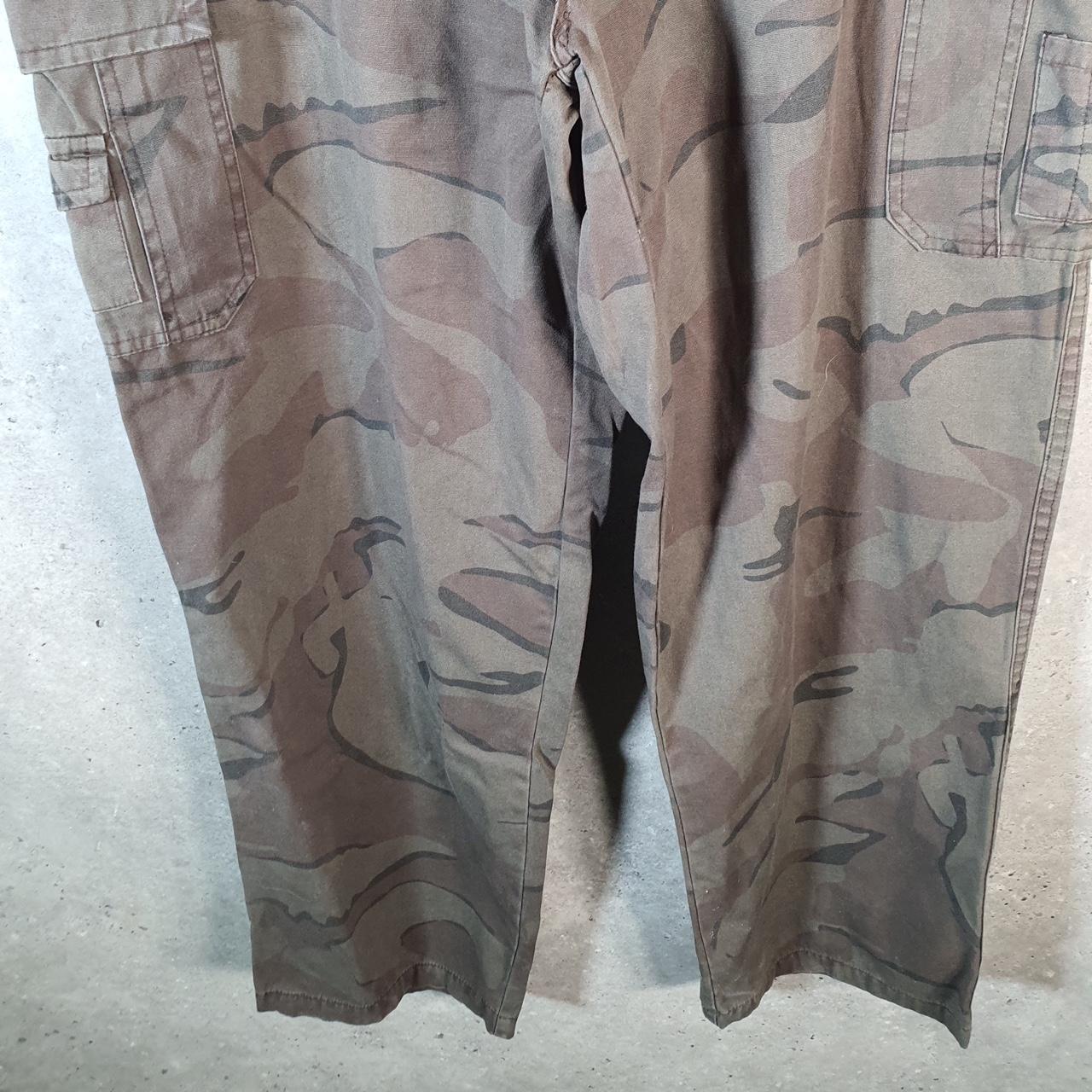 Vintage Highland Outfitters Camouflage Army Cargo Trousers Mens W36 L32 Brown RealTree Big Fish Vintage