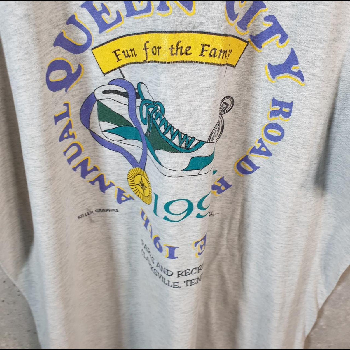 Vintage Fruit of the Loom Queen City Road Run 90s USA Single Stitch T Shirt Men’s XL Grey C9554