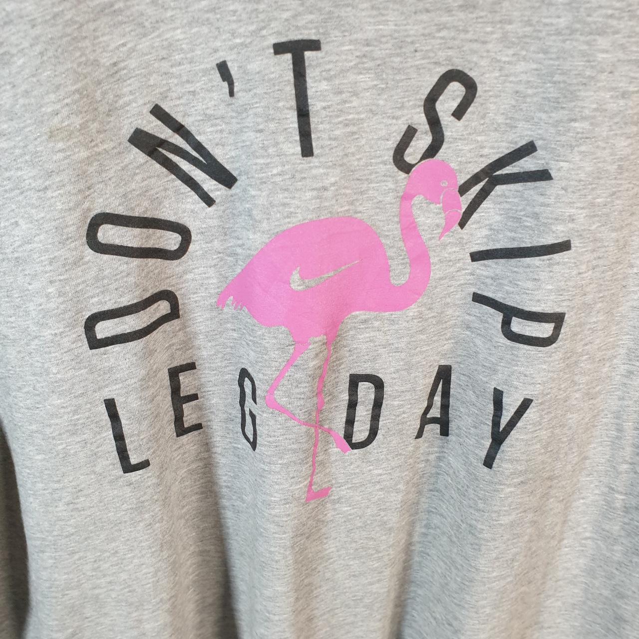 Vintage Nike Dri Fit Dont Skip Leg Day T Shirt Men’s Large Grey Logo Swoosh Athletic C9773