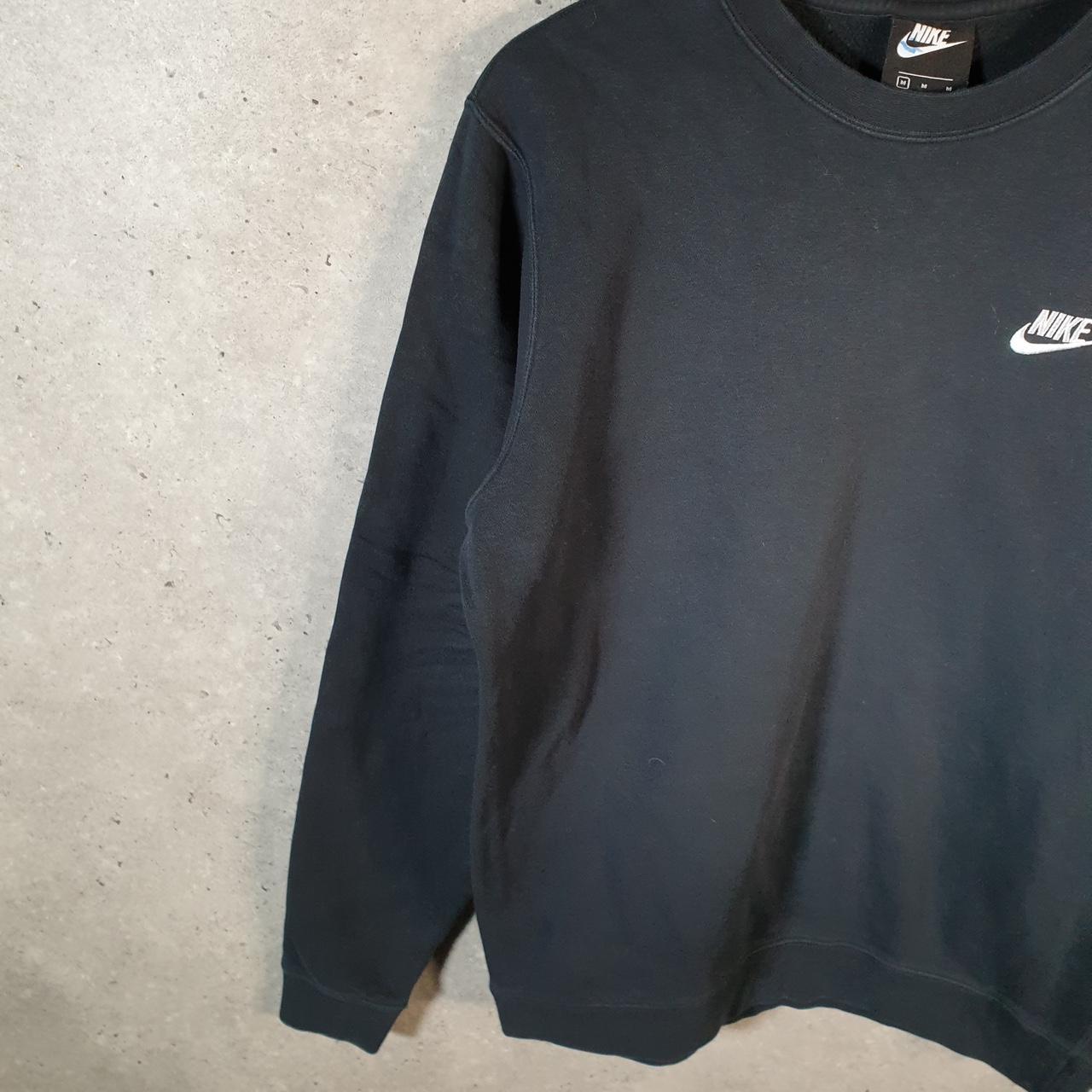 Vintage Nike Club Embroidered Sweatshirt Men’s Medium Black Swoosh Y2K Pullover