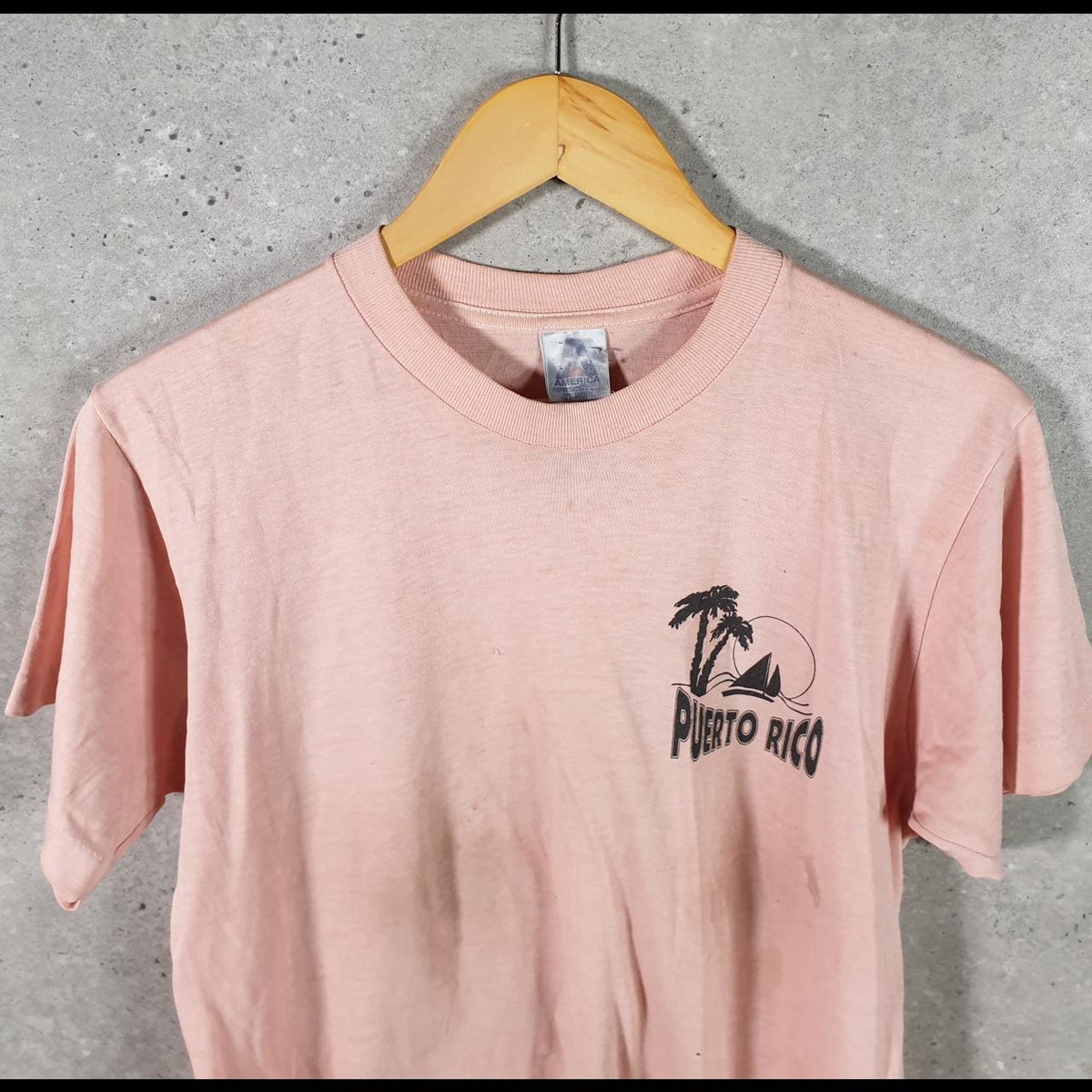 Vintage Puerto Rico Monumentos Historicos Graphic 90s USA Single Stitch T Shirt Men’s M Pink
