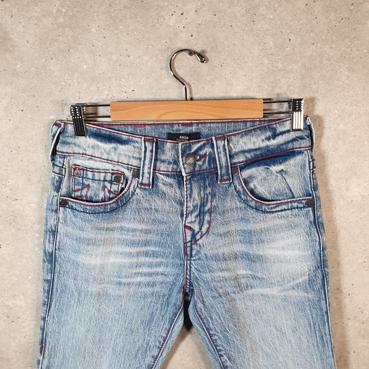 Vintage True Religion Rocco Big T Skinny Bootcut Y2K Hip Hop Jeans Womens W28 Blue Denim USA Big Fish Vintage