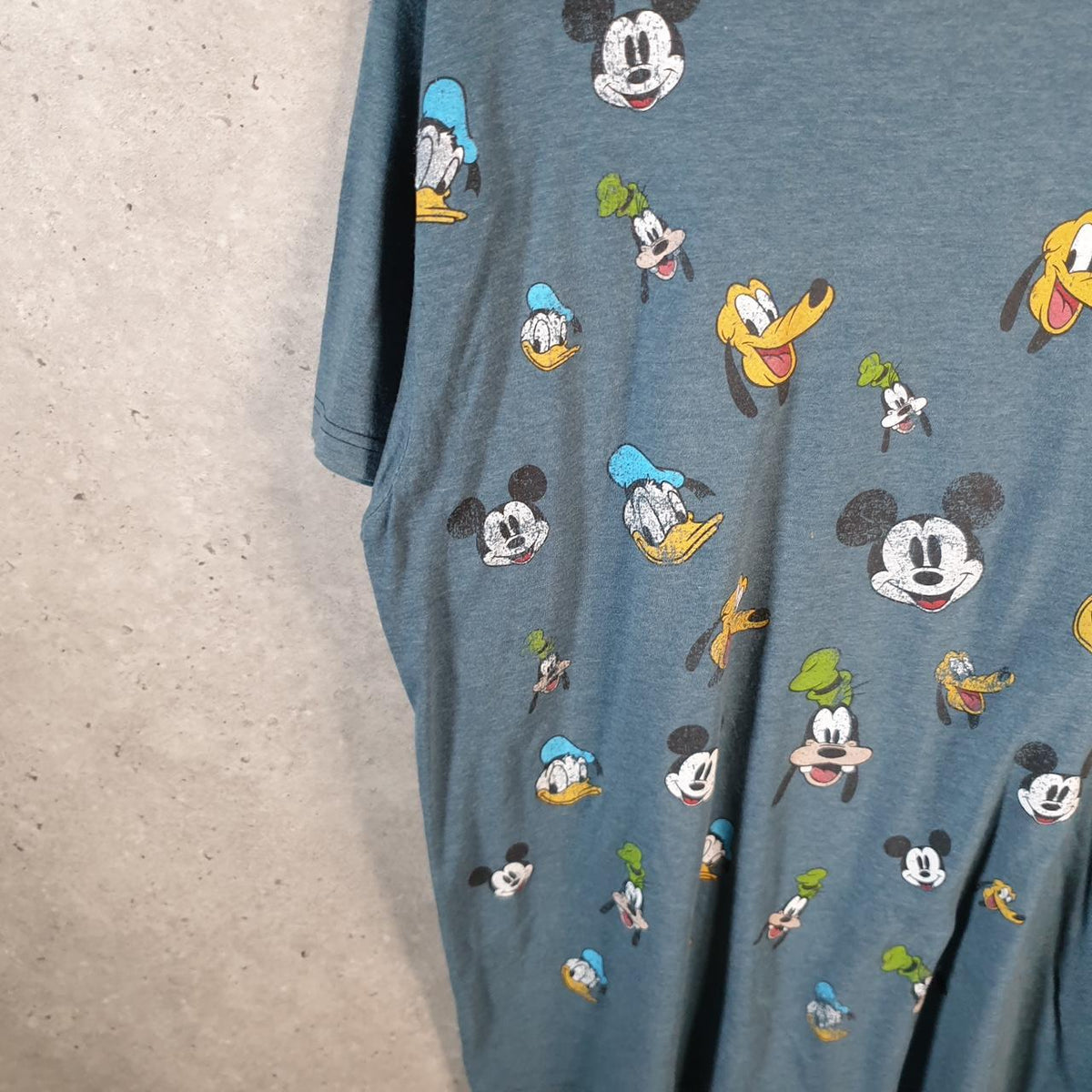 Vintage Disney Land Mickey Mouse T Shirt Men’s XL Blue Graphic Cartoon