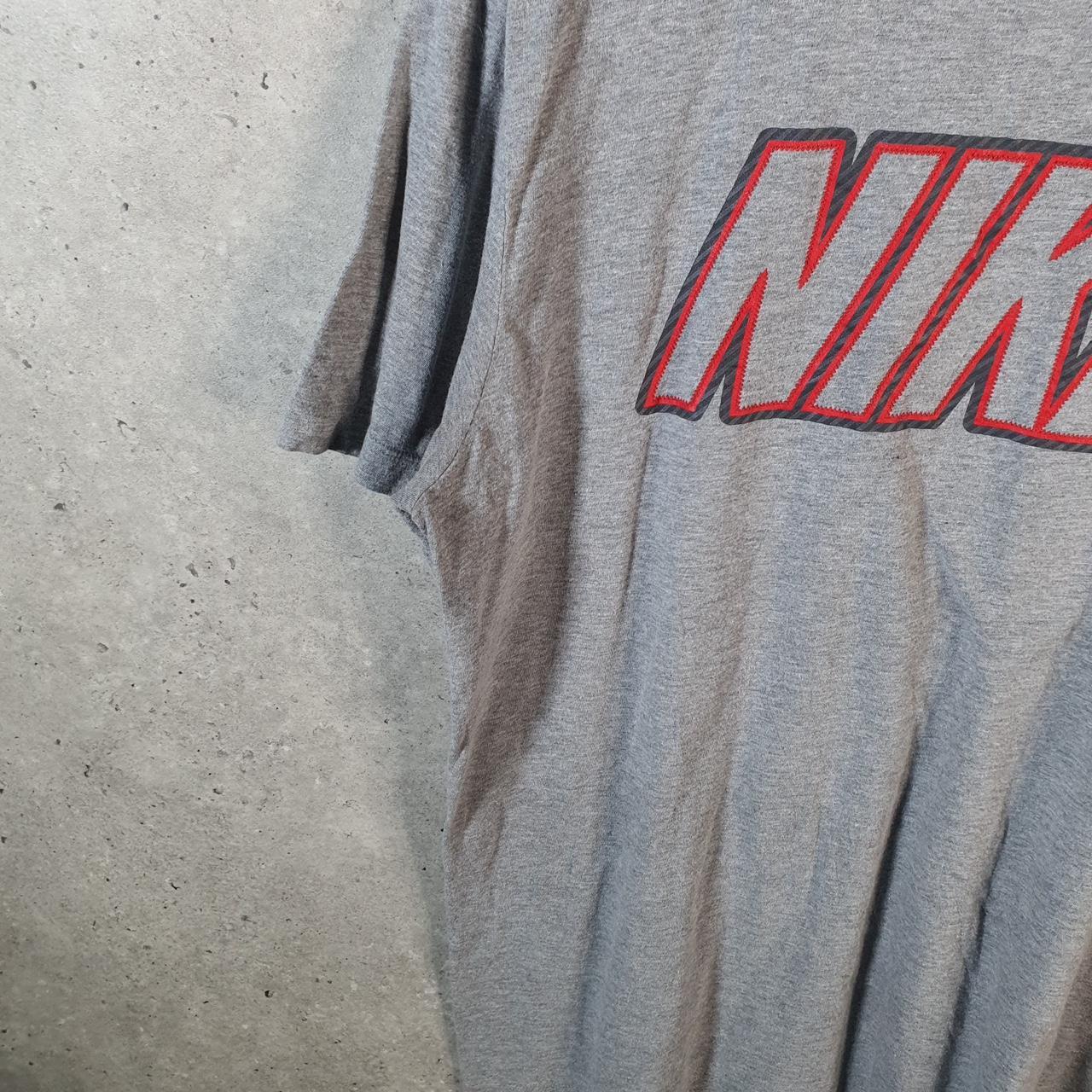 Vintage Nike Embroidered Club T Shirt Men’s Large Grey Swoosh Athletic