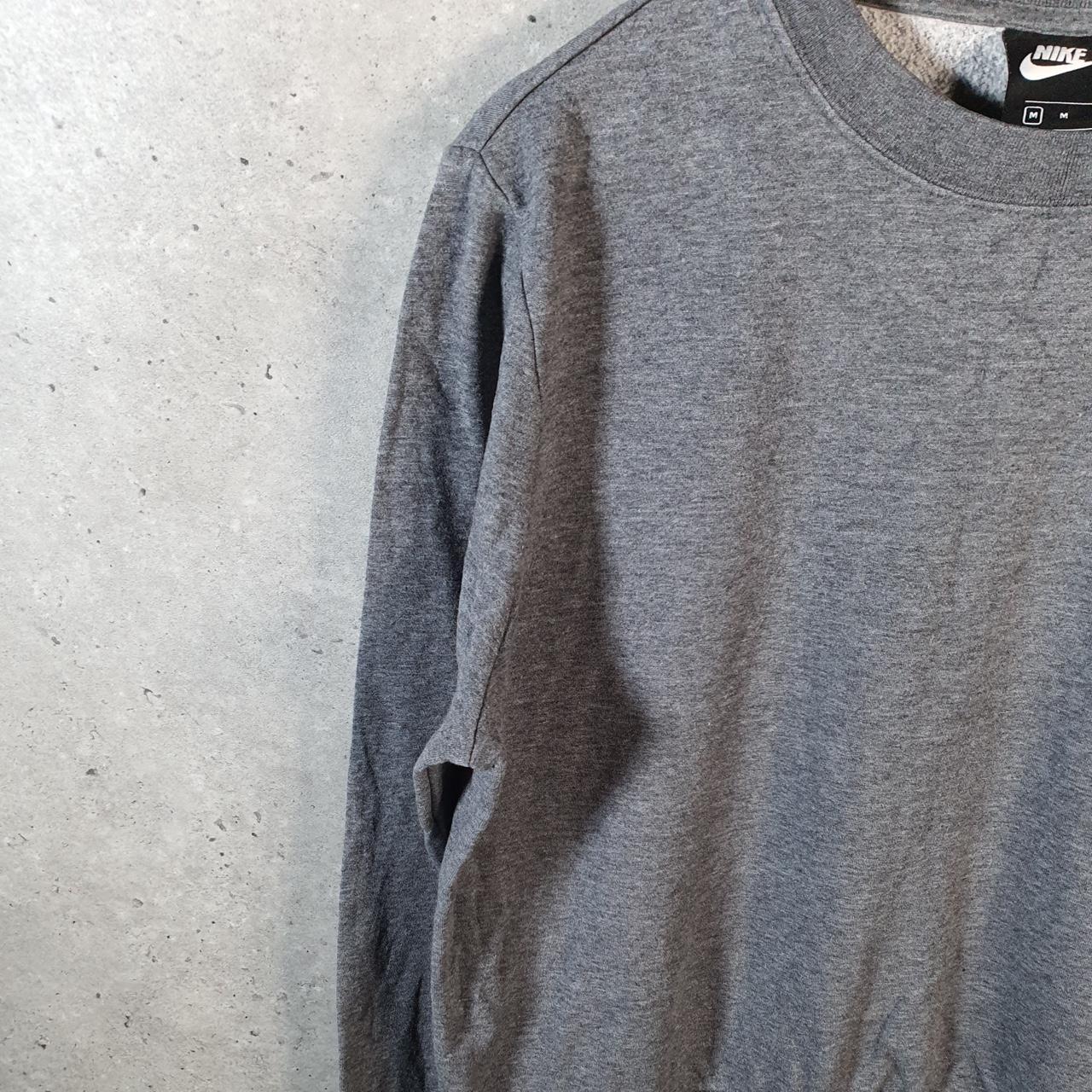 Vintage Nike Club Sweatshirt Womens Medium Grey Swoosh Y2K Pullover Logo